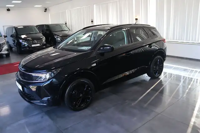 Opel Grandland (X) Grandland 1.2 Turbo GS Line * 1.HAND + 49TKM *