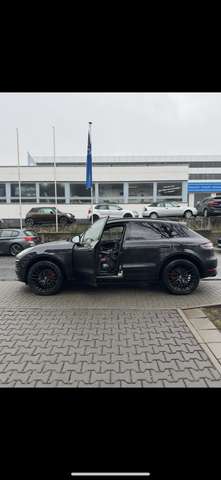 Imagine Porsche Macan s