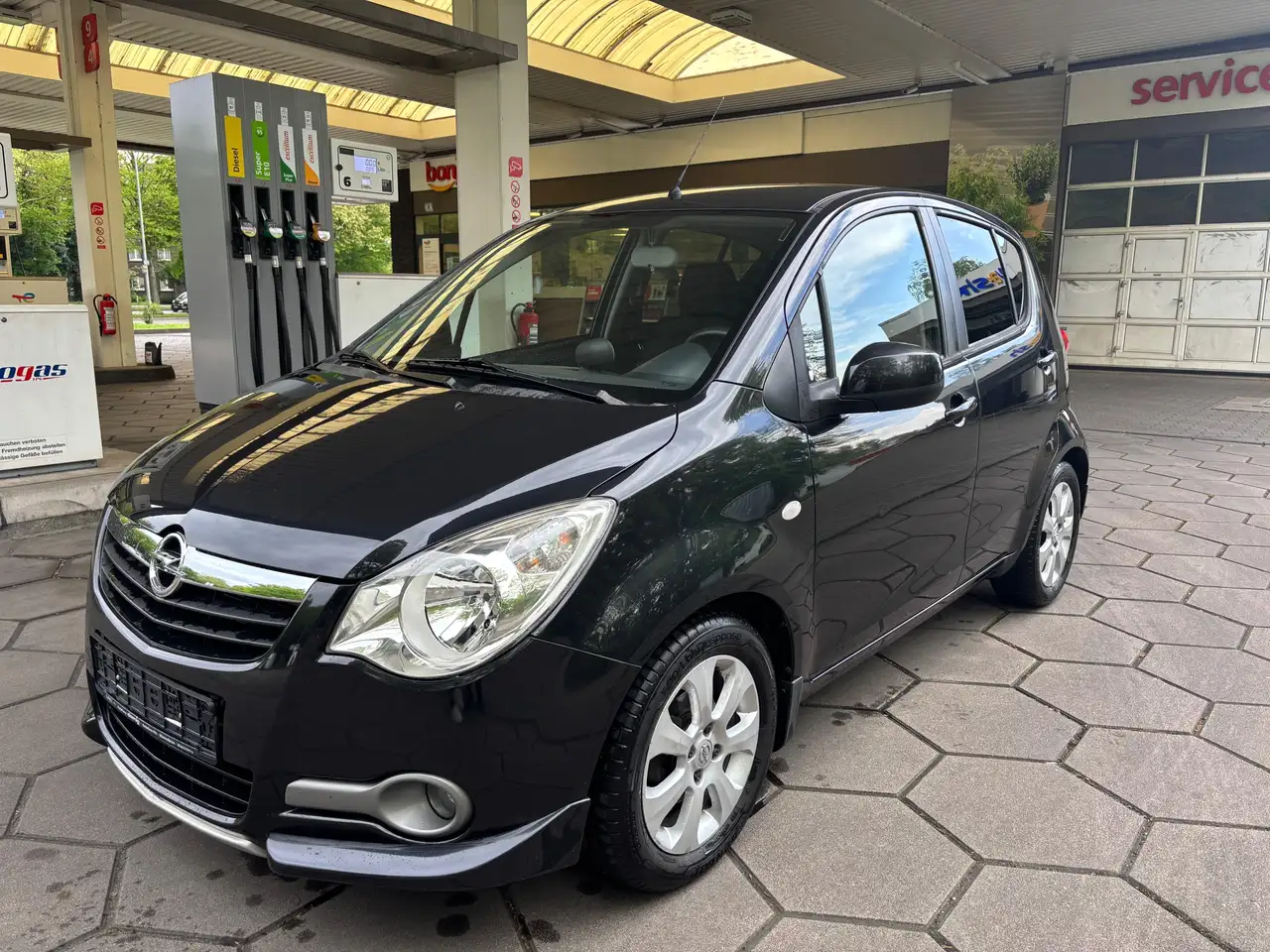 Opel Agila