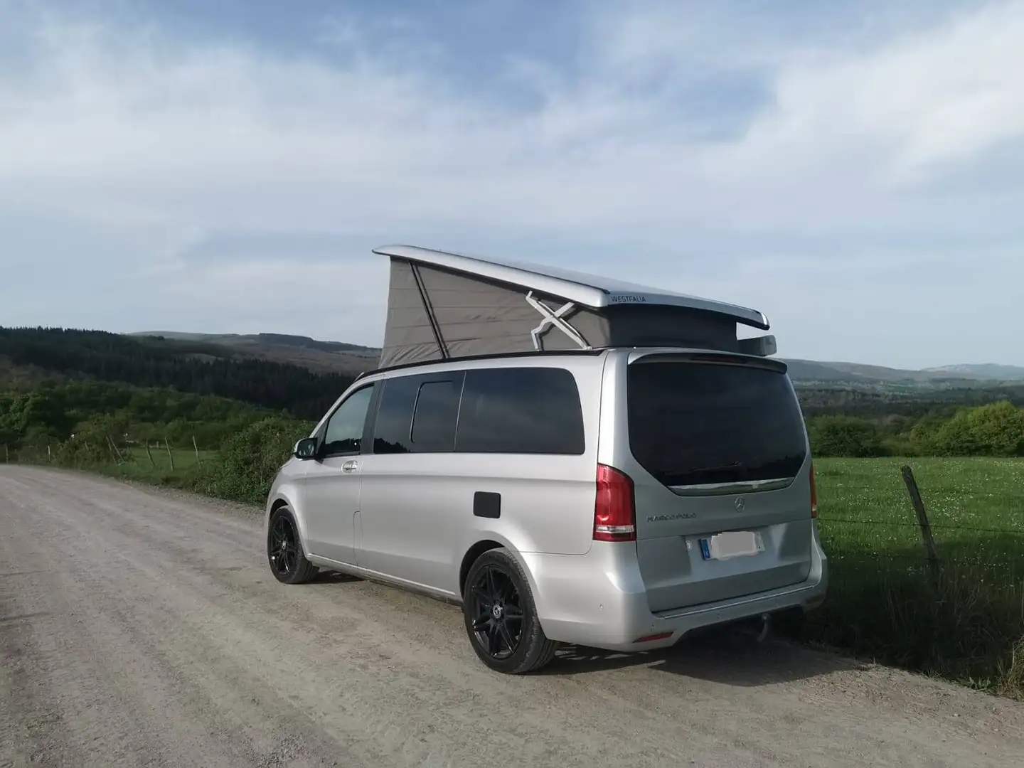 Mercedes-Benz Marco Polo 300d largo Gris - 2