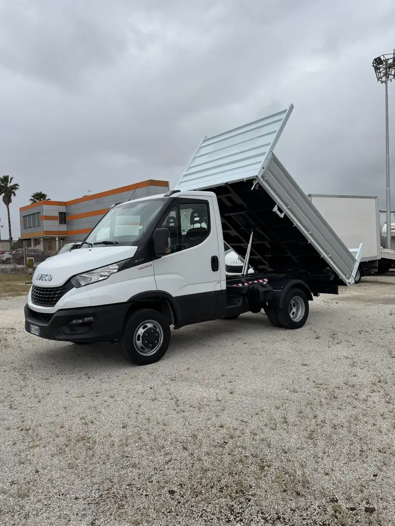 Iveco Daily CASSONE RIBALTABILE TRILATERALE - 1