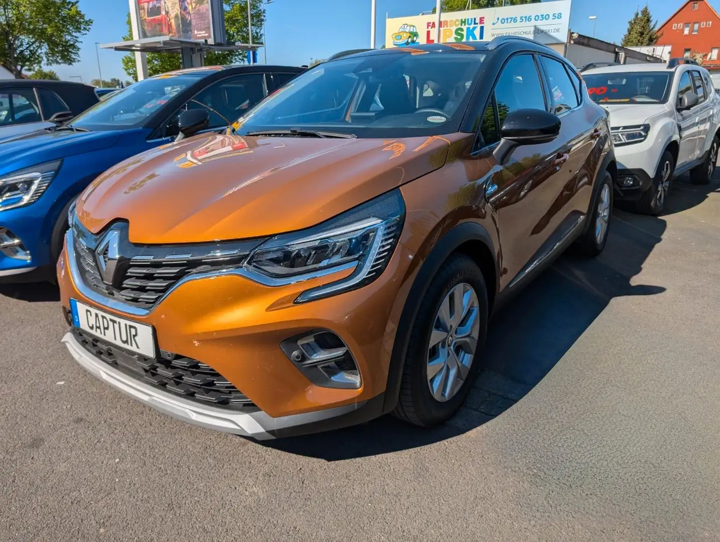Renault Captur II Intens 1.6 E-TECH Plug-in Hybrid (72) Noir - 1