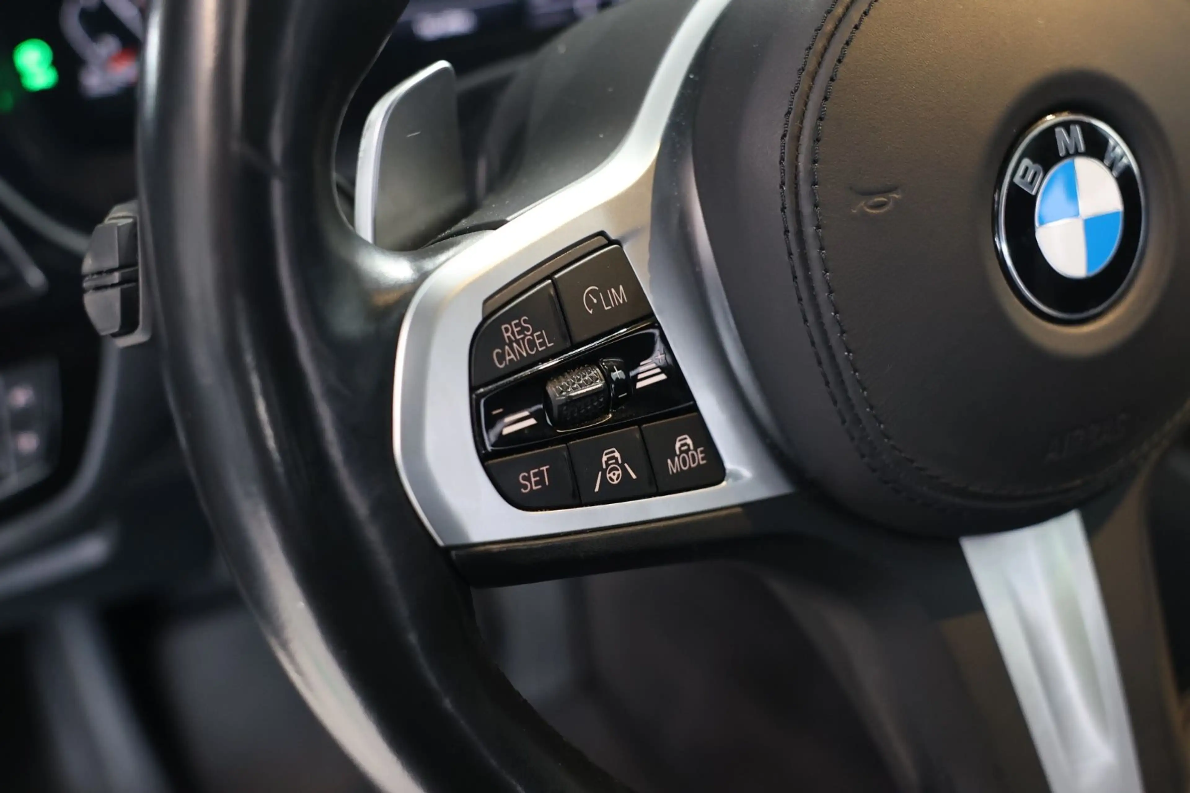 BMW 540 d Touring xDrive LuxuryLine HUD*H&K*Pano*AHK — photo 14