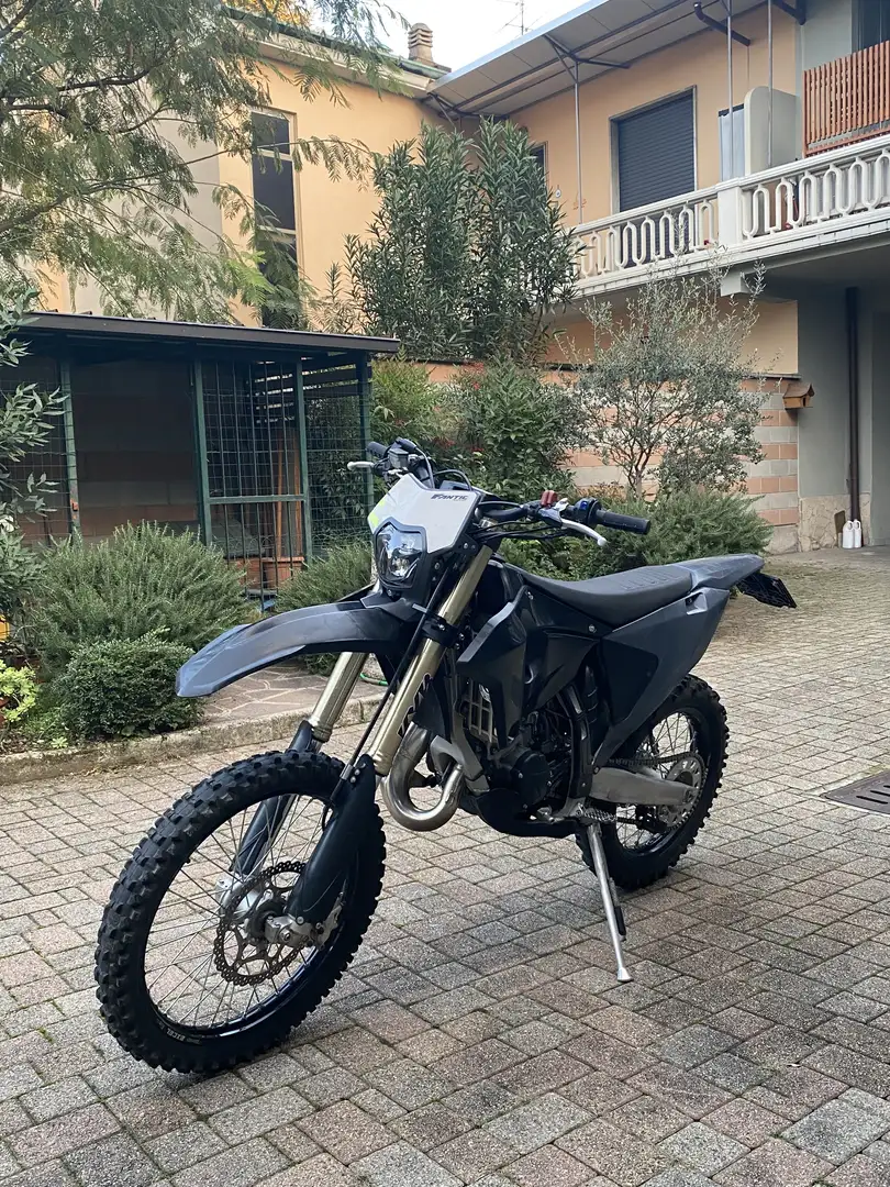 Yamaha YZ 125 Sport - 2