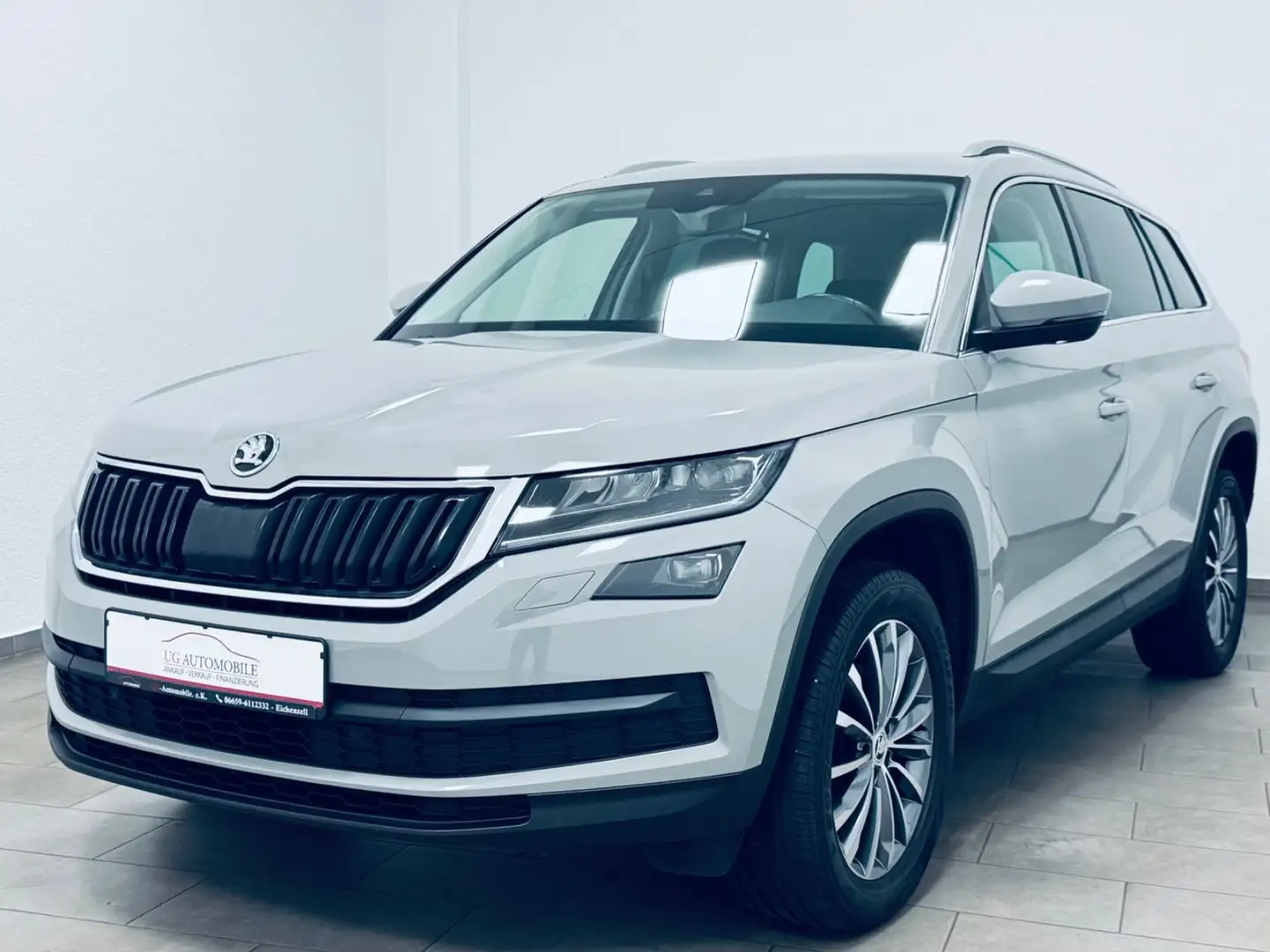 Skoda Kodiaq Style 4x4 * 1.HAND * R-KAMERA * 8xALU * Gris - 1