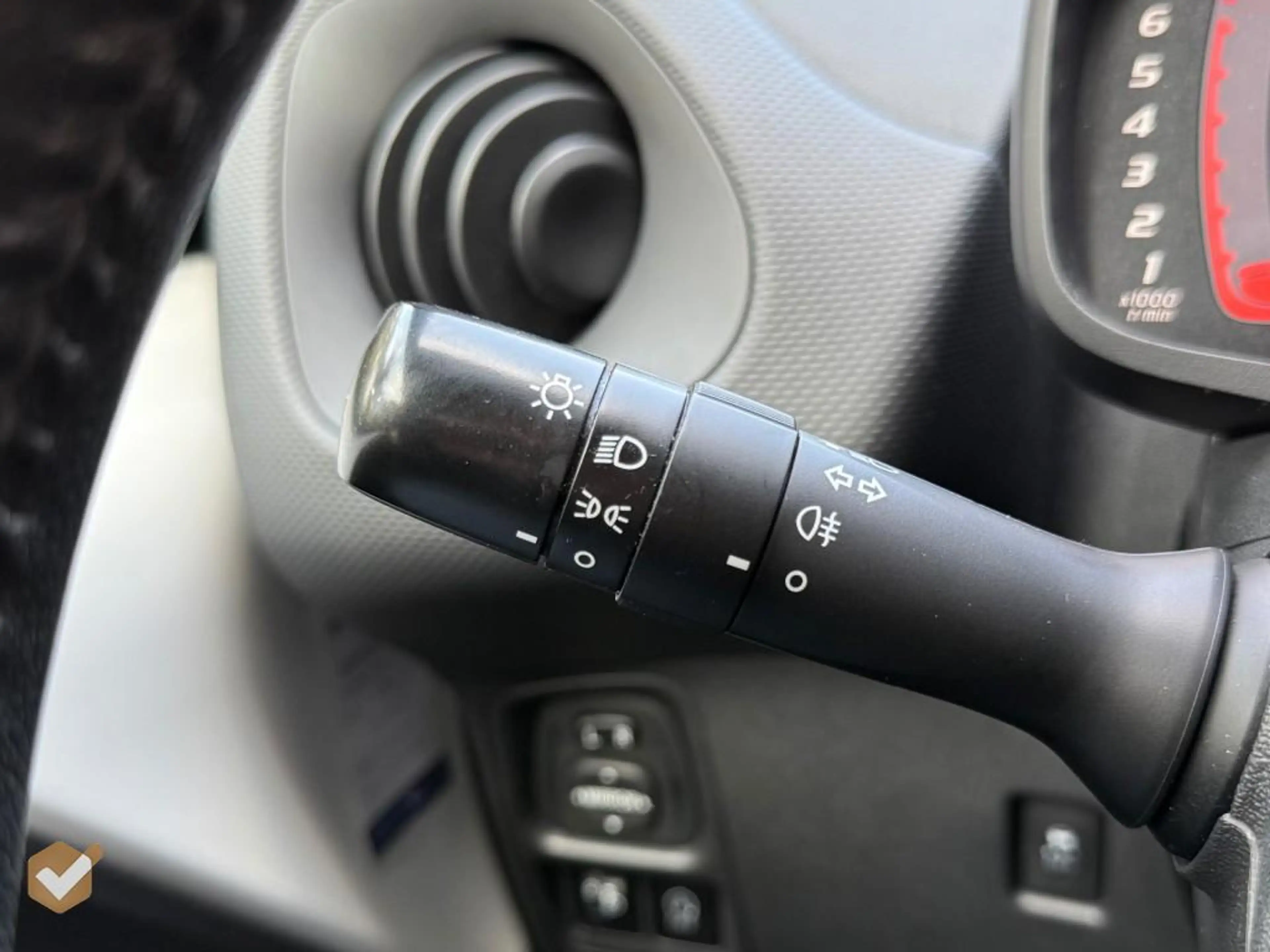Citroen C1 1.0 VTi Feel NL-Auto *Geen Afl. kosten* — photo 25