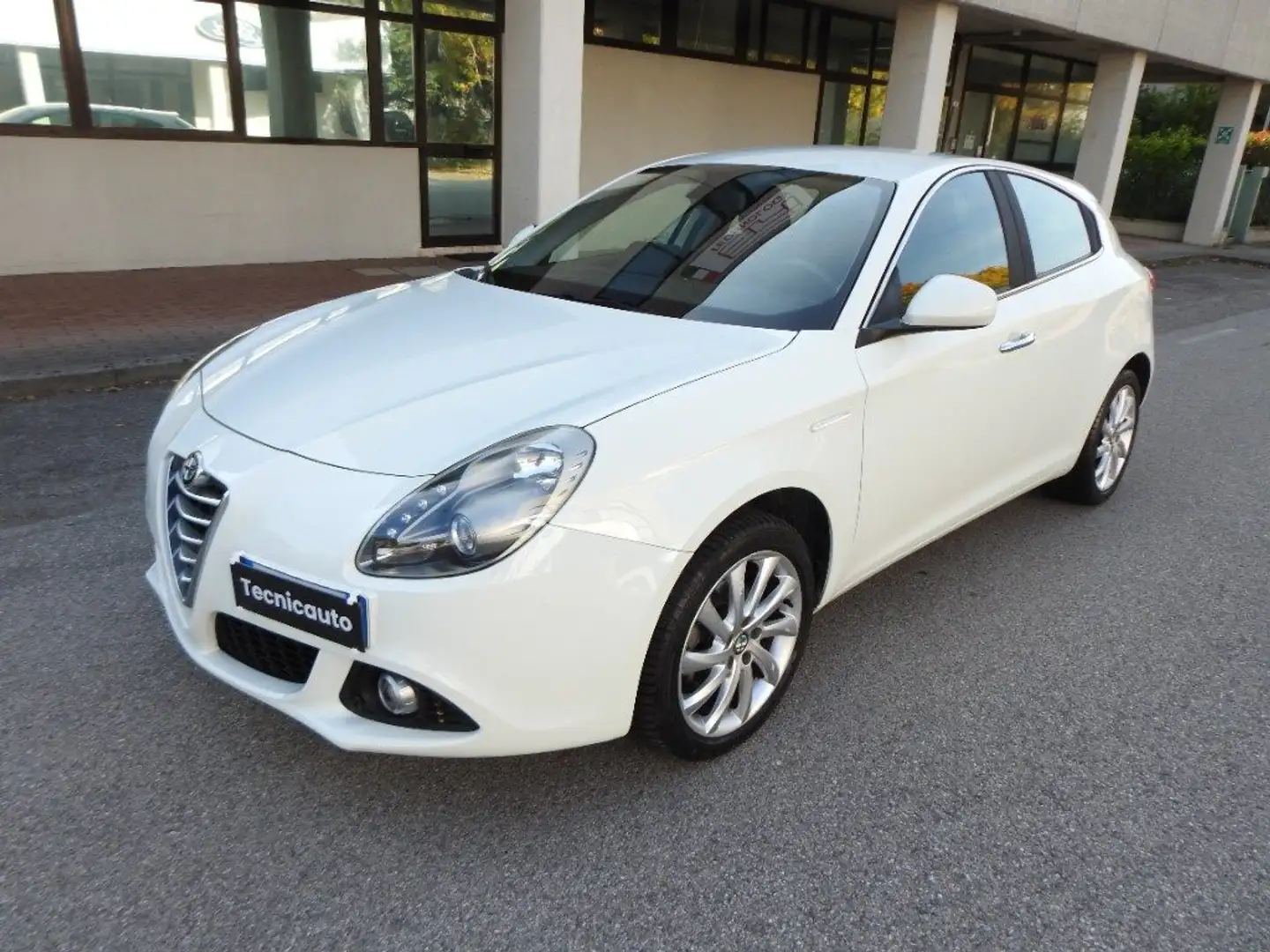 Alfa Romeo Giulietta 1.4 Turbo 120 CV GPL Distinctive *BOMBOLA NUOVA* Blanc - 1