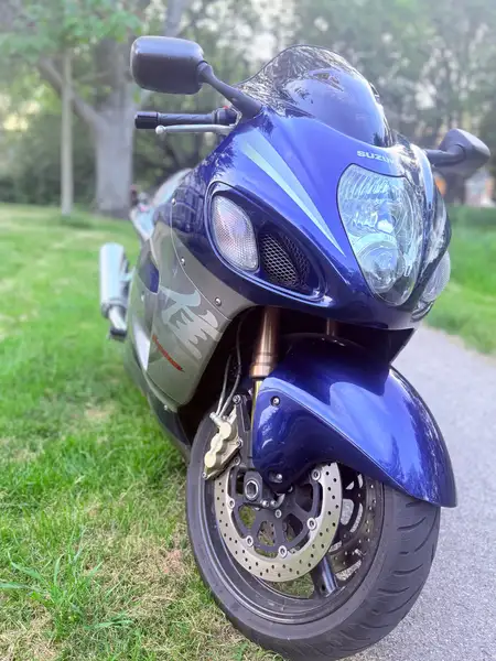 Suzuki GSX 1300 - foto 7