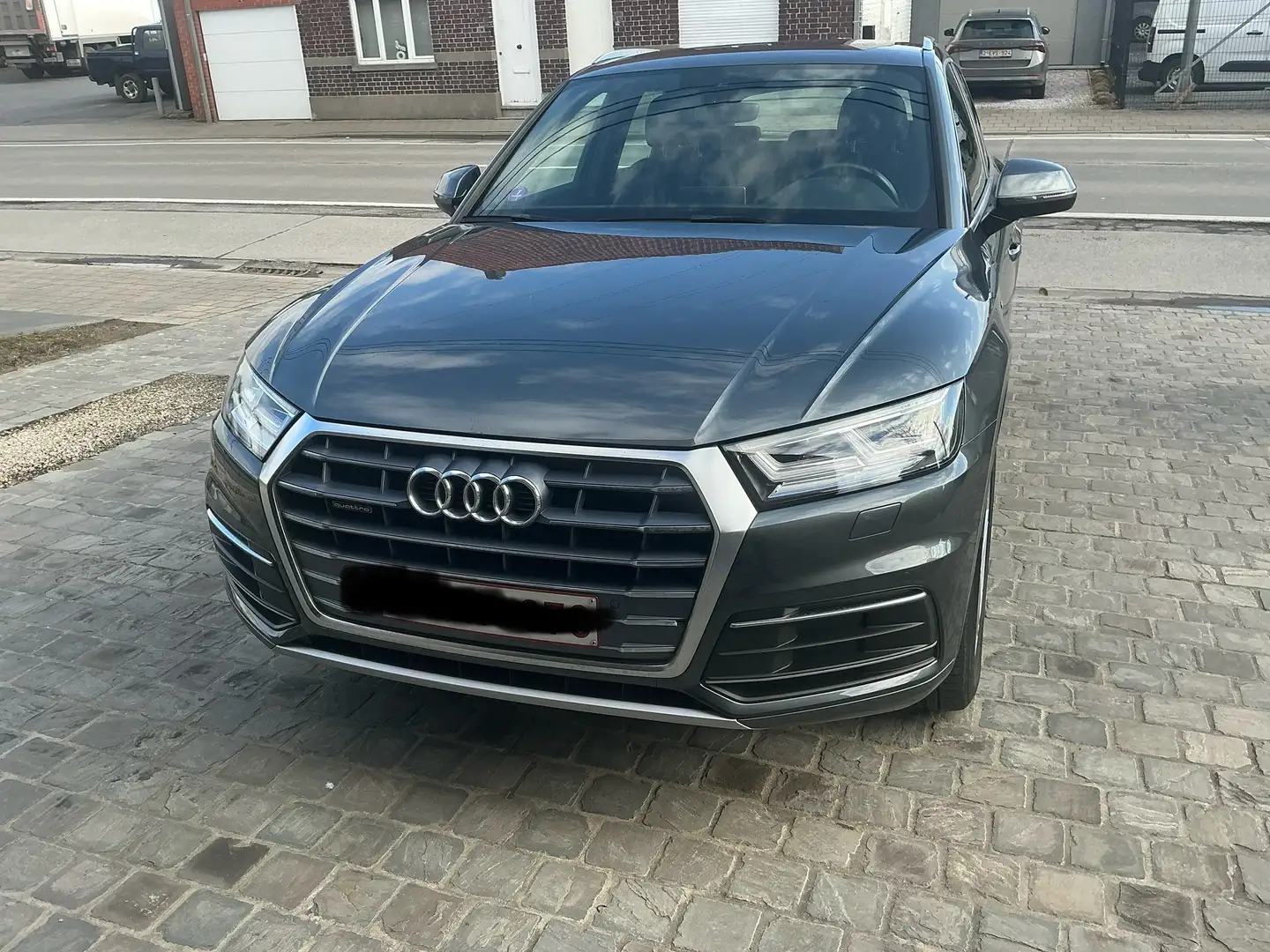 Audi Q5 Q5 50 TFSI e quattro S tronic design Grijs - 1