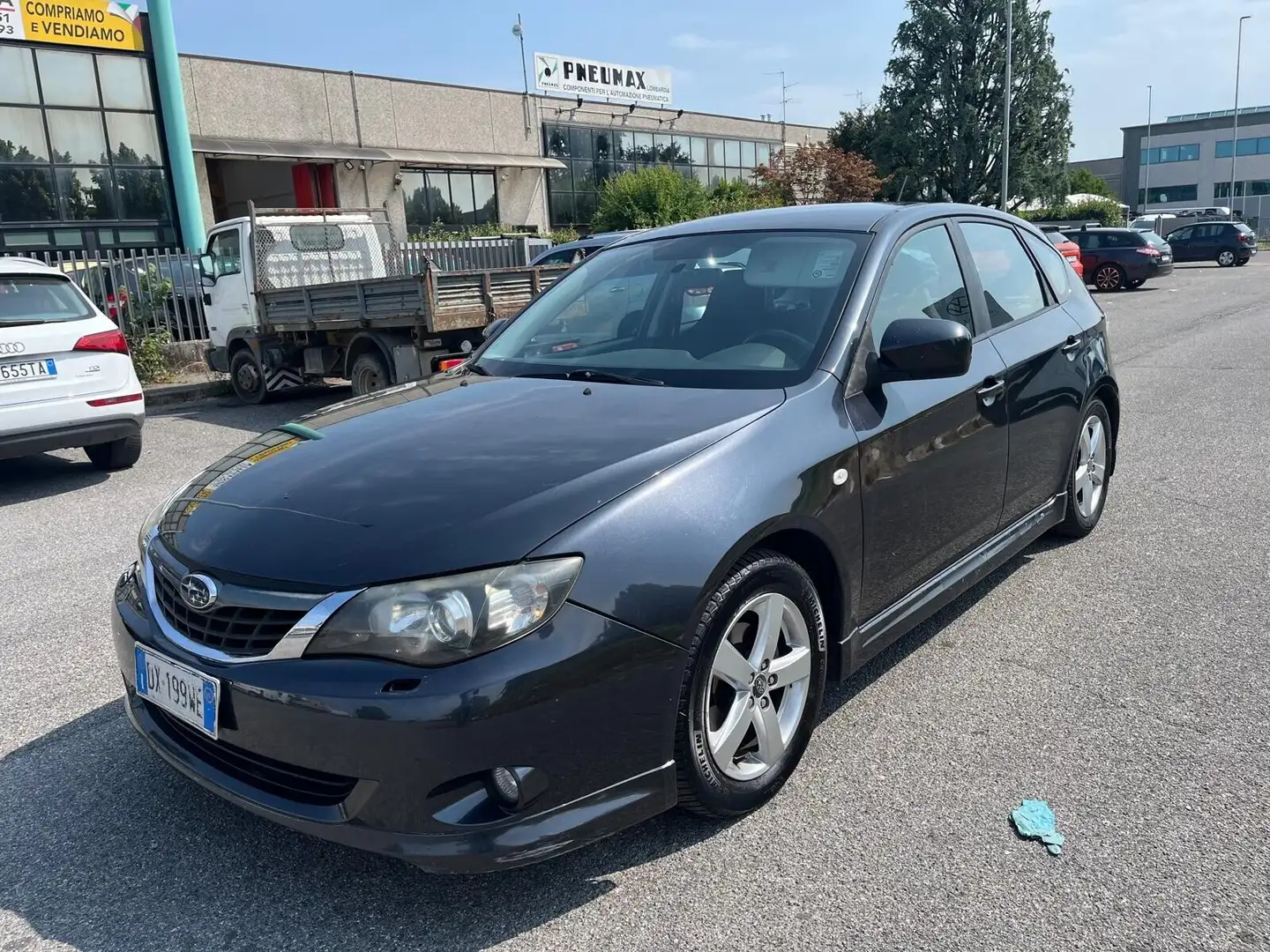 Subaru Impreza Impreza 2.0R **PROBLEMI TESTE** **GPL** Gris - 1