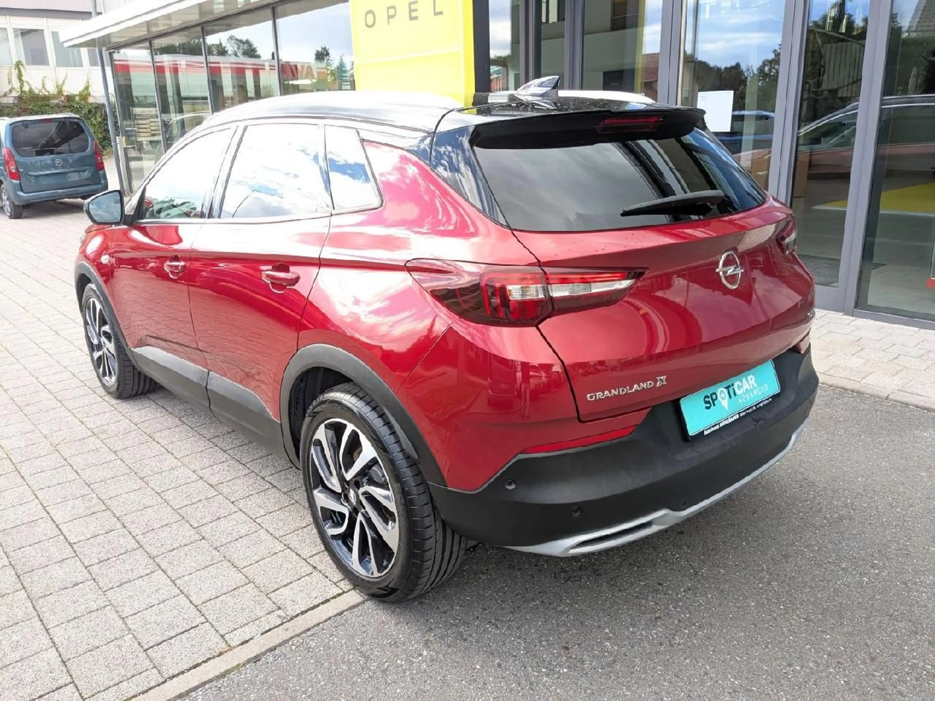 Opel Grandland X Grandland 2.0 Ultimate **Navi*Winterpaket*PDC** — photo 6