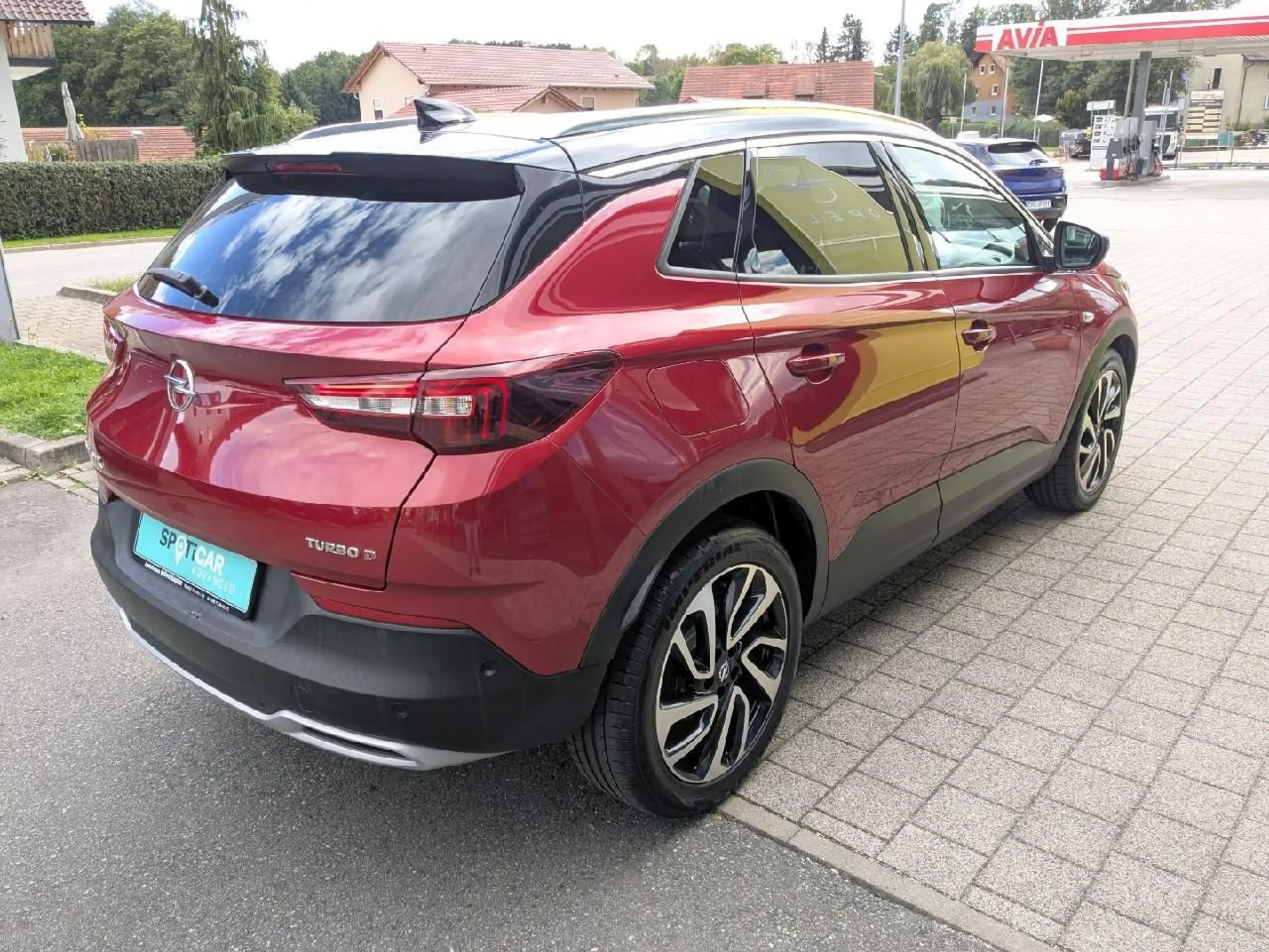 Opel Grandland X Grandland 2.0 Ultimate **Navi*Winterpaket*PDC** — photo 5