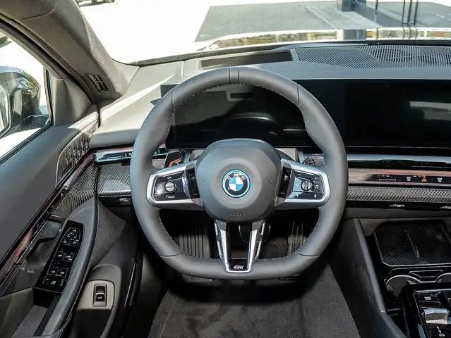 BMW I5 view 8