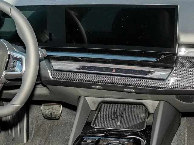 BMW I5 view 6