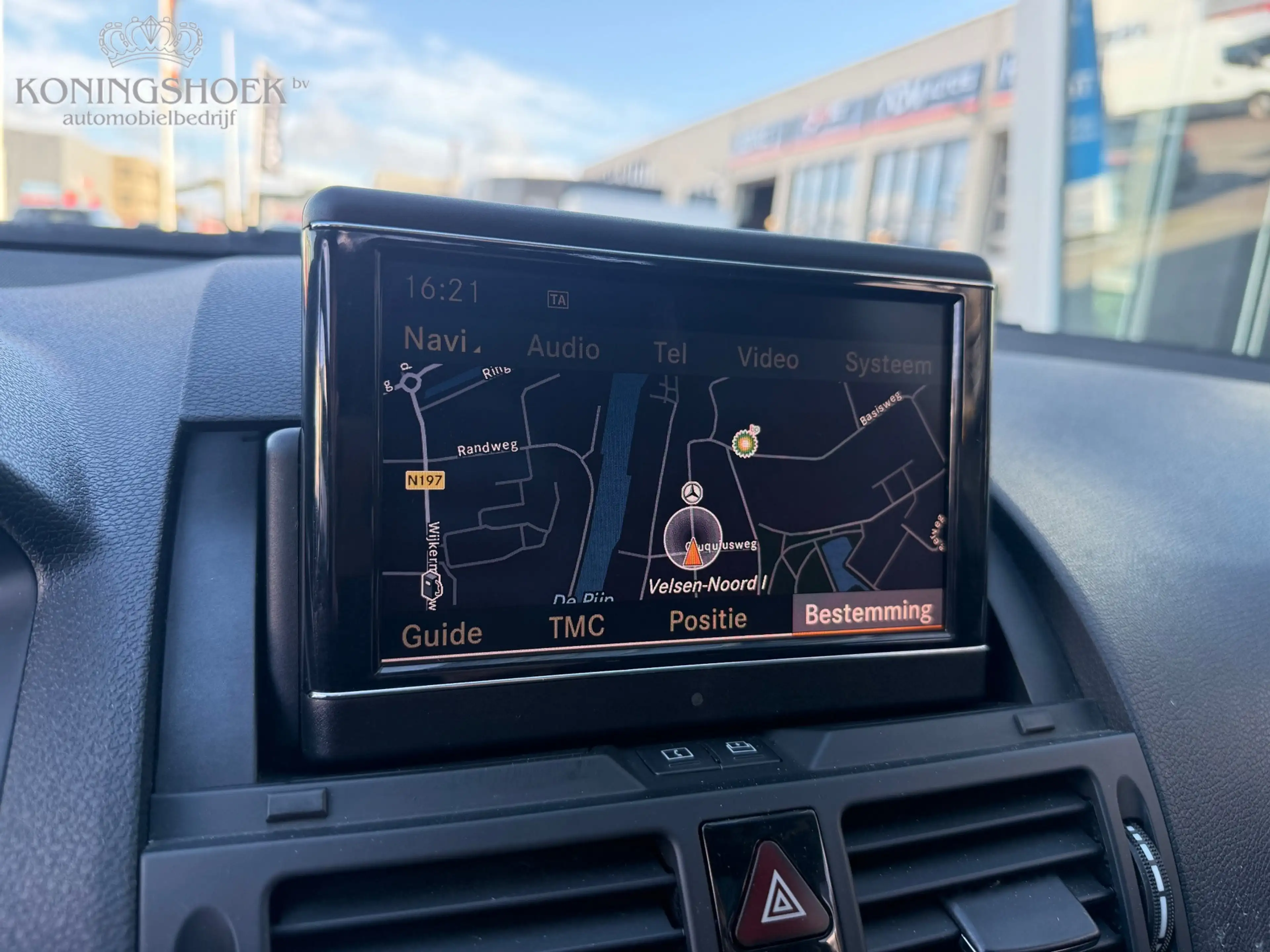 Mercedes-Benz C 350 CGI BlueEFFICIENCY Elegance — photo 14