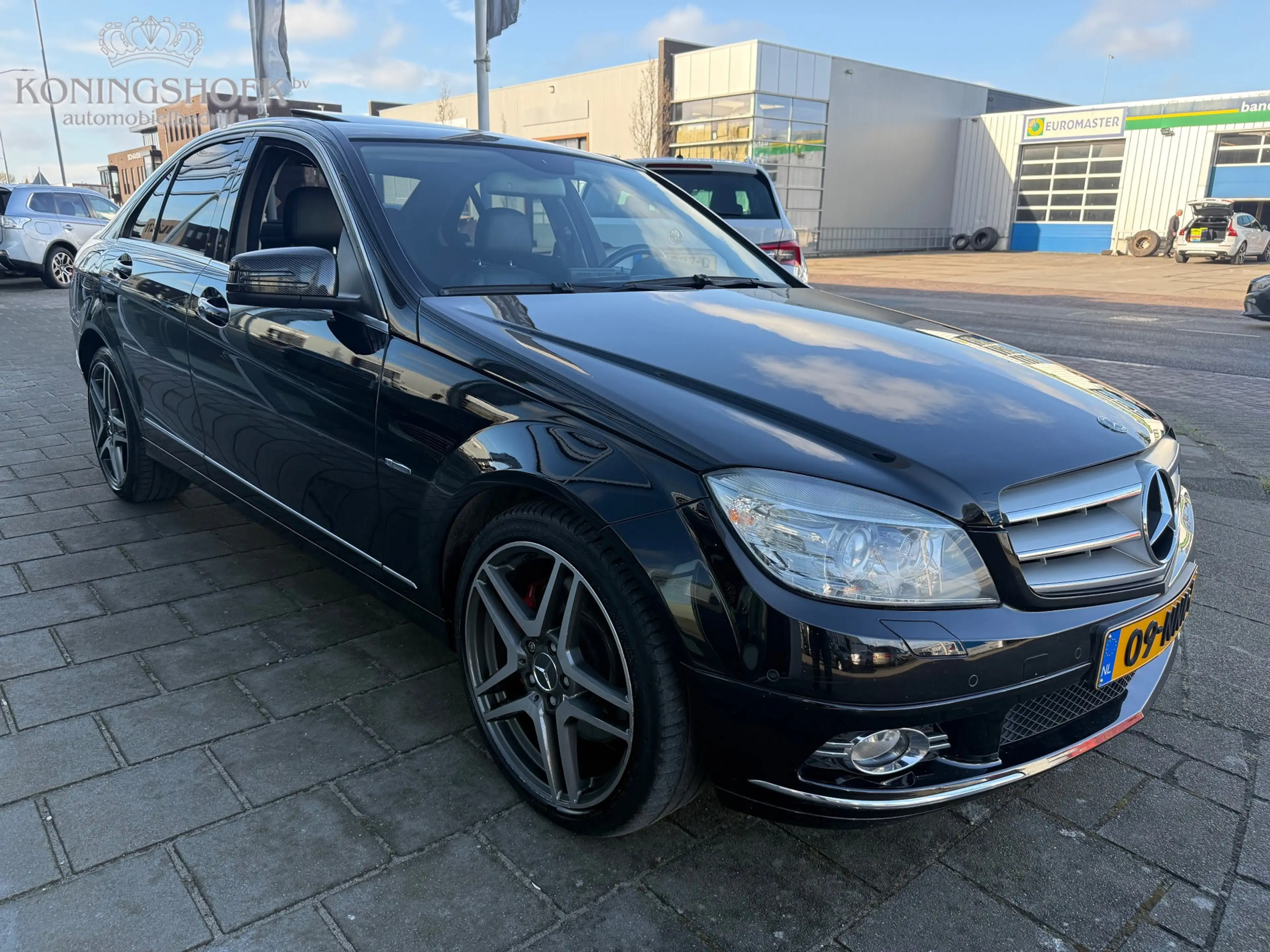 Mercedes-Benz C 350 CGI BlueEFFICIENCY Elegance — photo 3