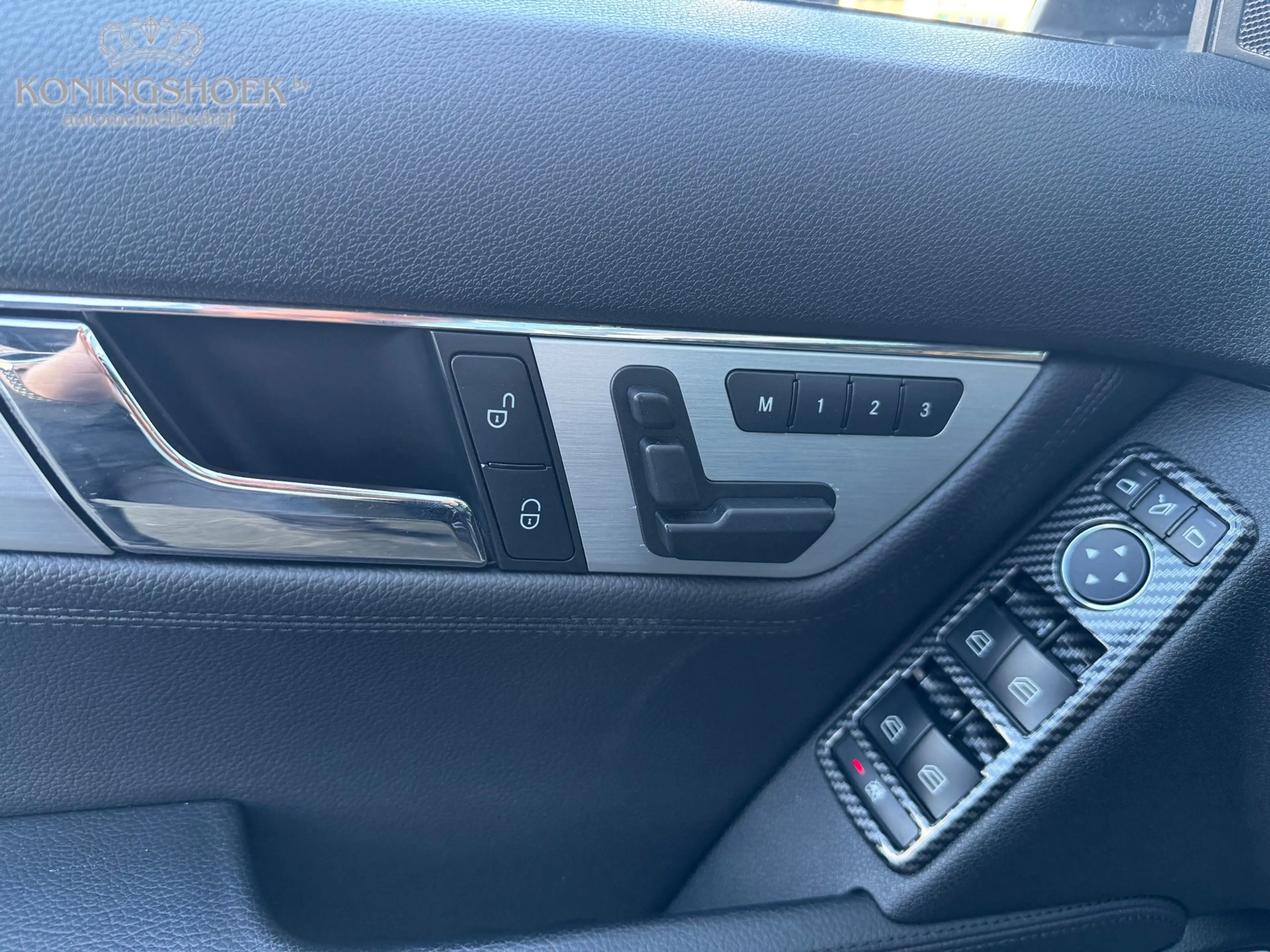 Mercedes-Benz C 350 CGI BlueEFFICIENCY Elegance — photo 10