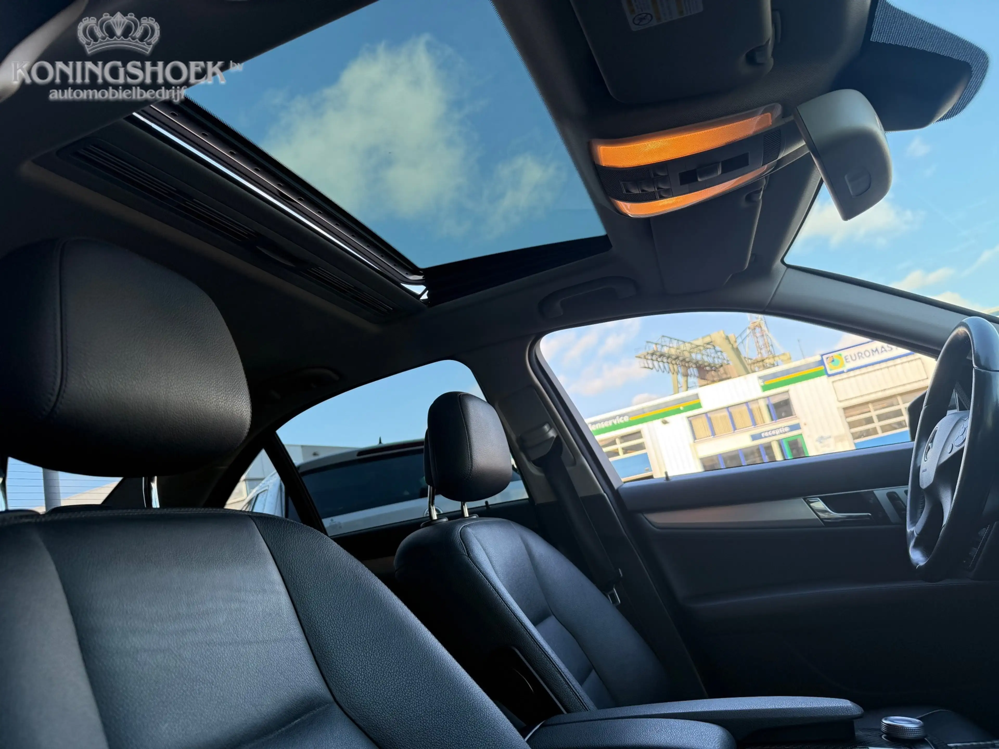Mercedes-Benz C 350 CGI BlueEFFICIENCY Elegance — photo 5