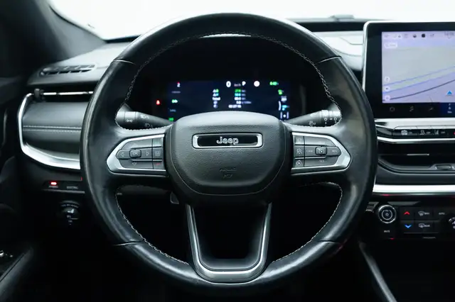 Jeep Compass view 23