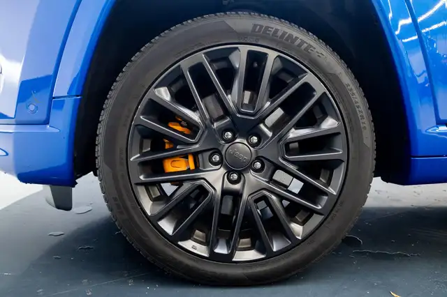 Jeep Compass view 29
