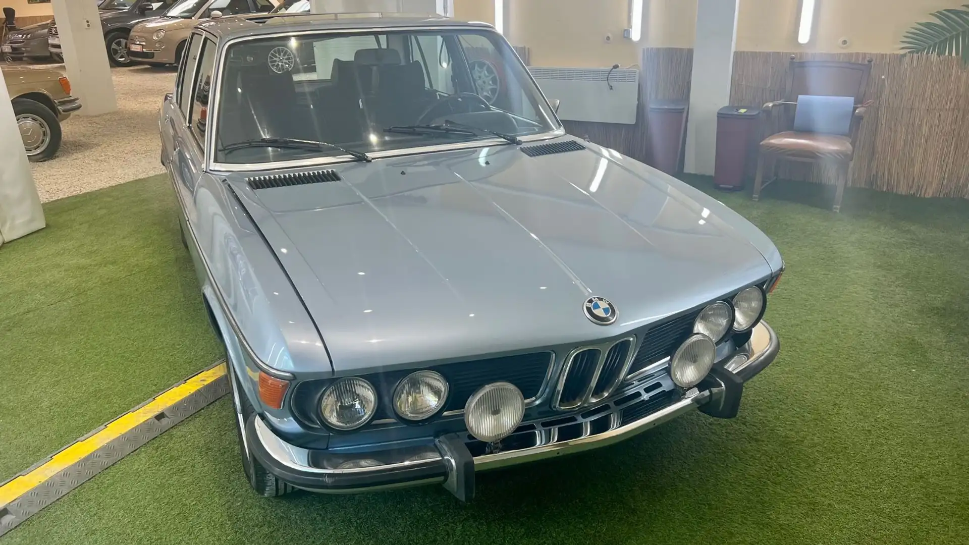 BMW 3.0S Bleu - 1