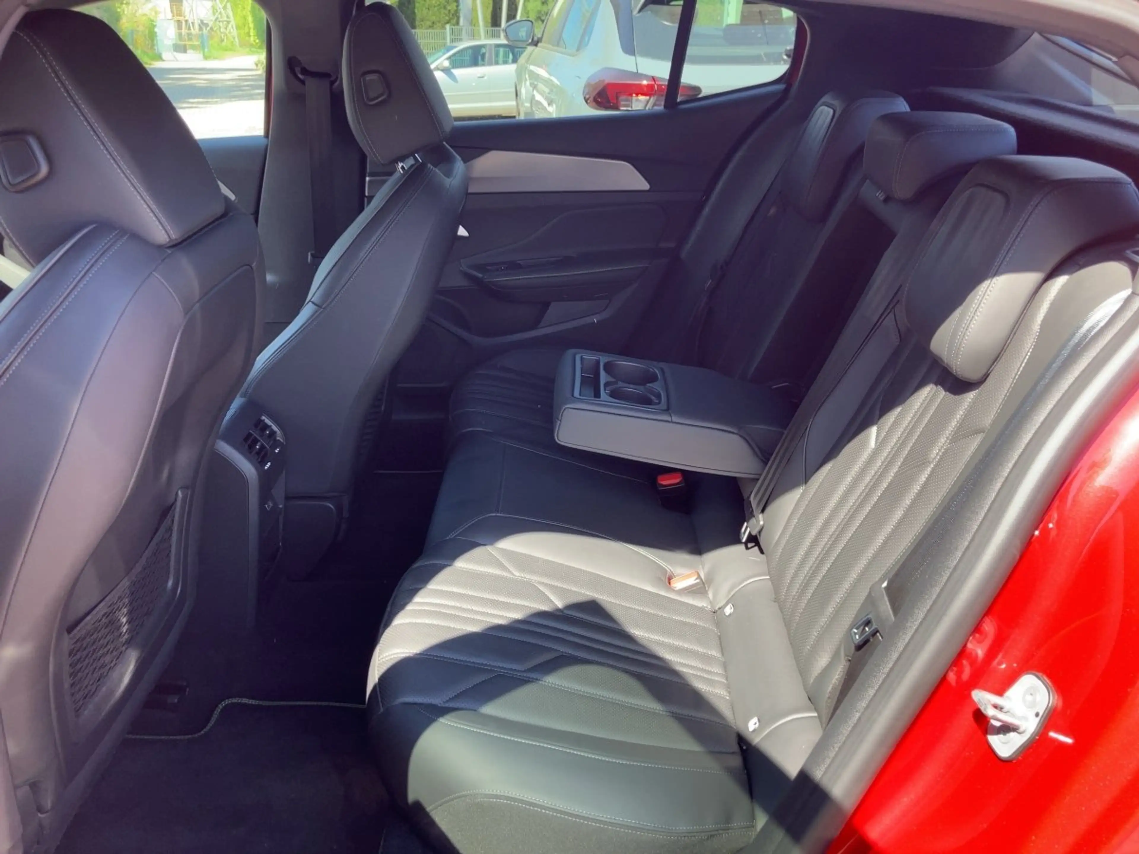 Peugeot 408 225 GT ACC+LED+Navi+SHZ+2xKlima+360+Kam.+PDC — photo 9