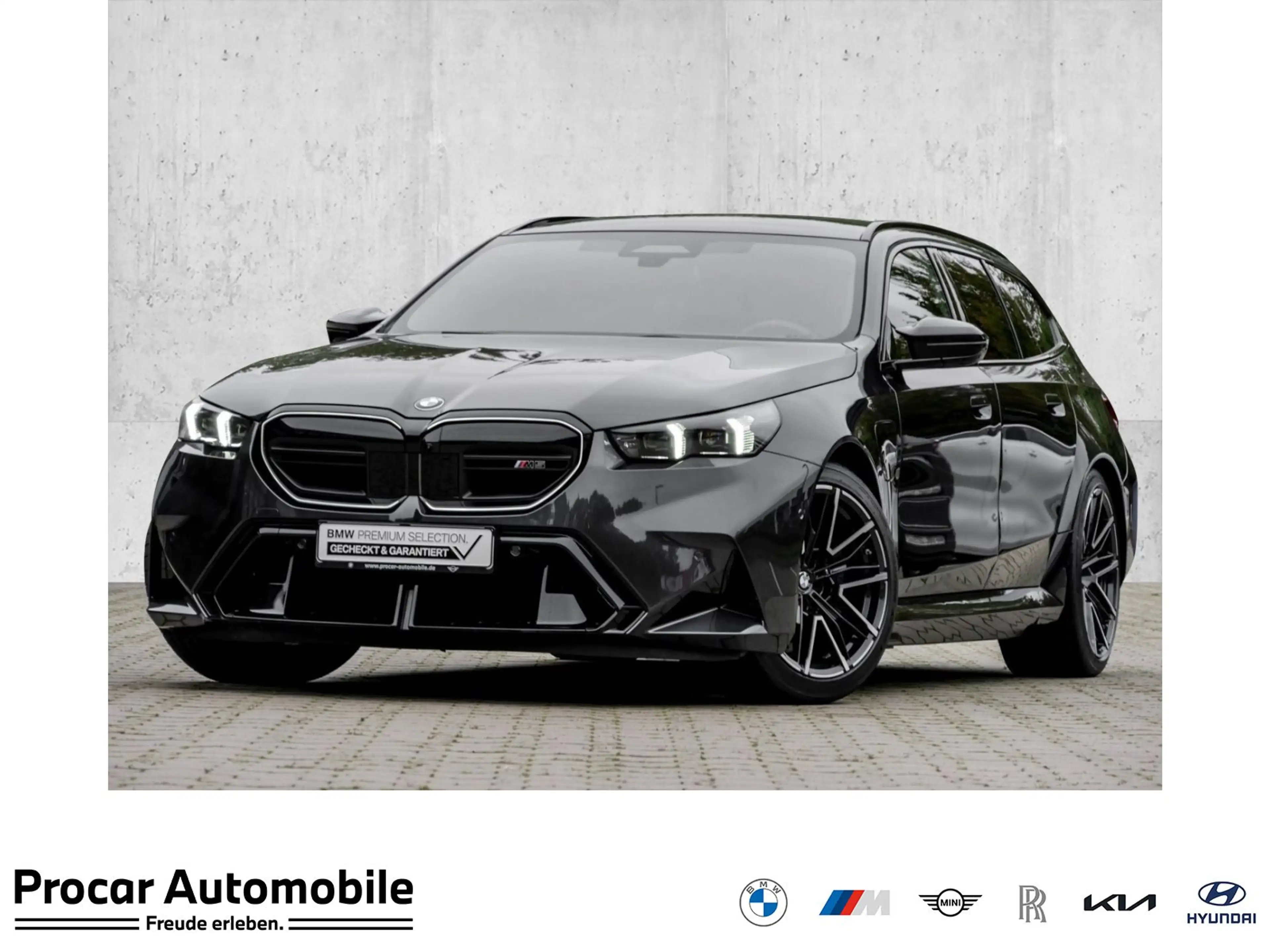 BMW M5 Touring 0,5% Versteurung ACC 360°KAM RFK NAVI LED