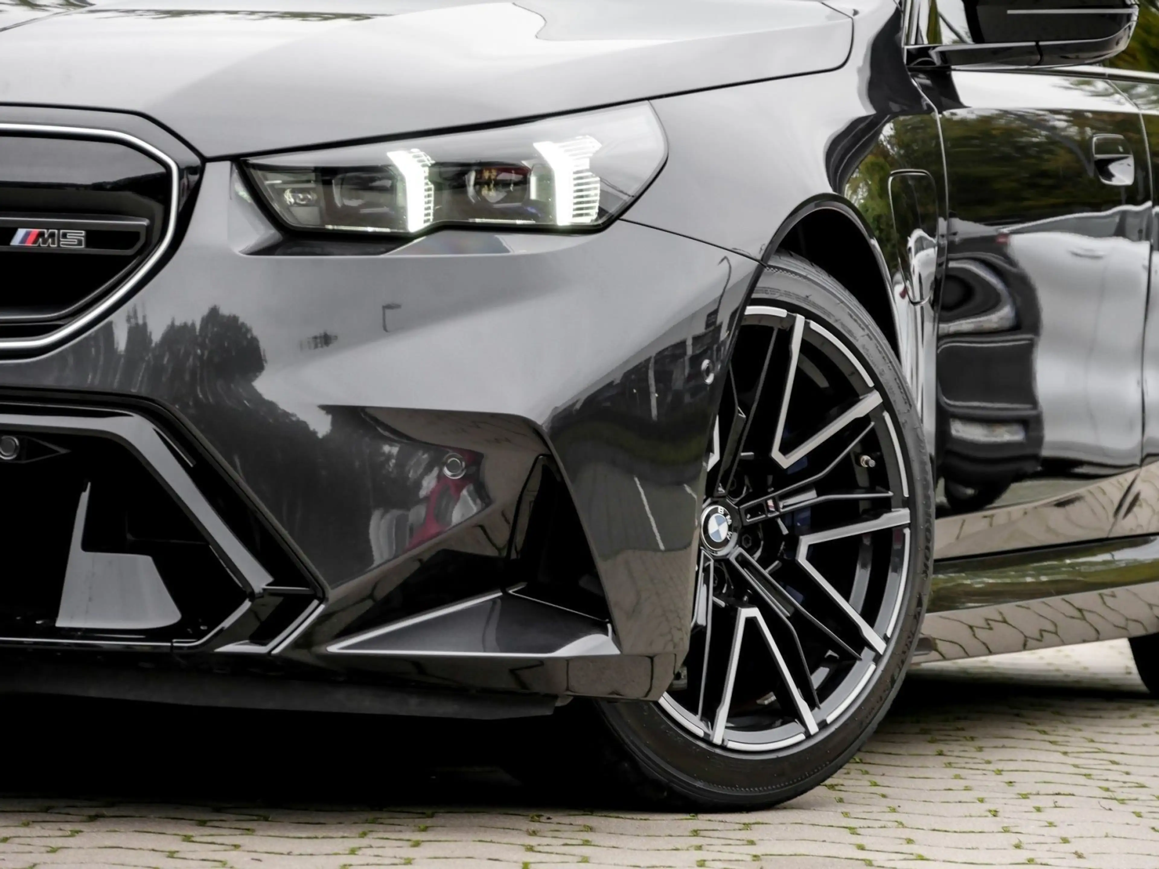 BMW M5 Touring 0,5% Versteurung ACC 360°KAM RFK NAVI LED — photo 5