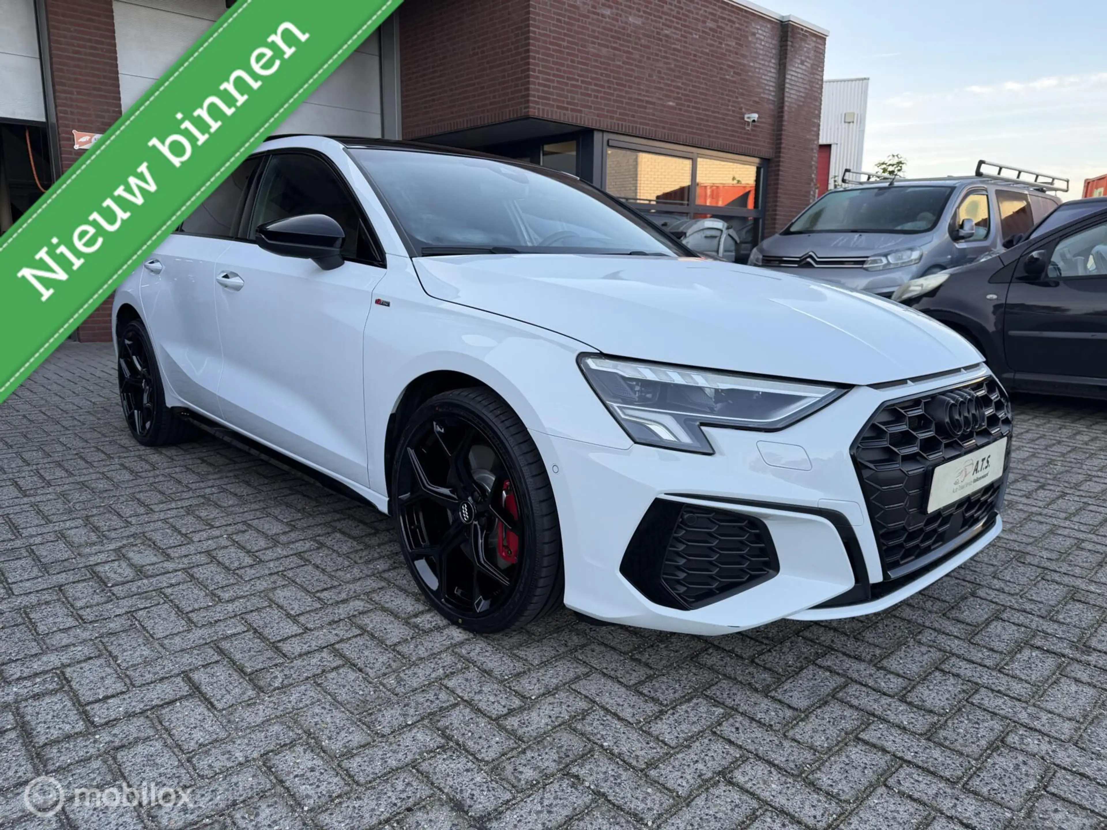 Audi A3 Sportback 45 TFSI e S-line LED*ACC*PANO-DAK*B&O*CA — photo 3