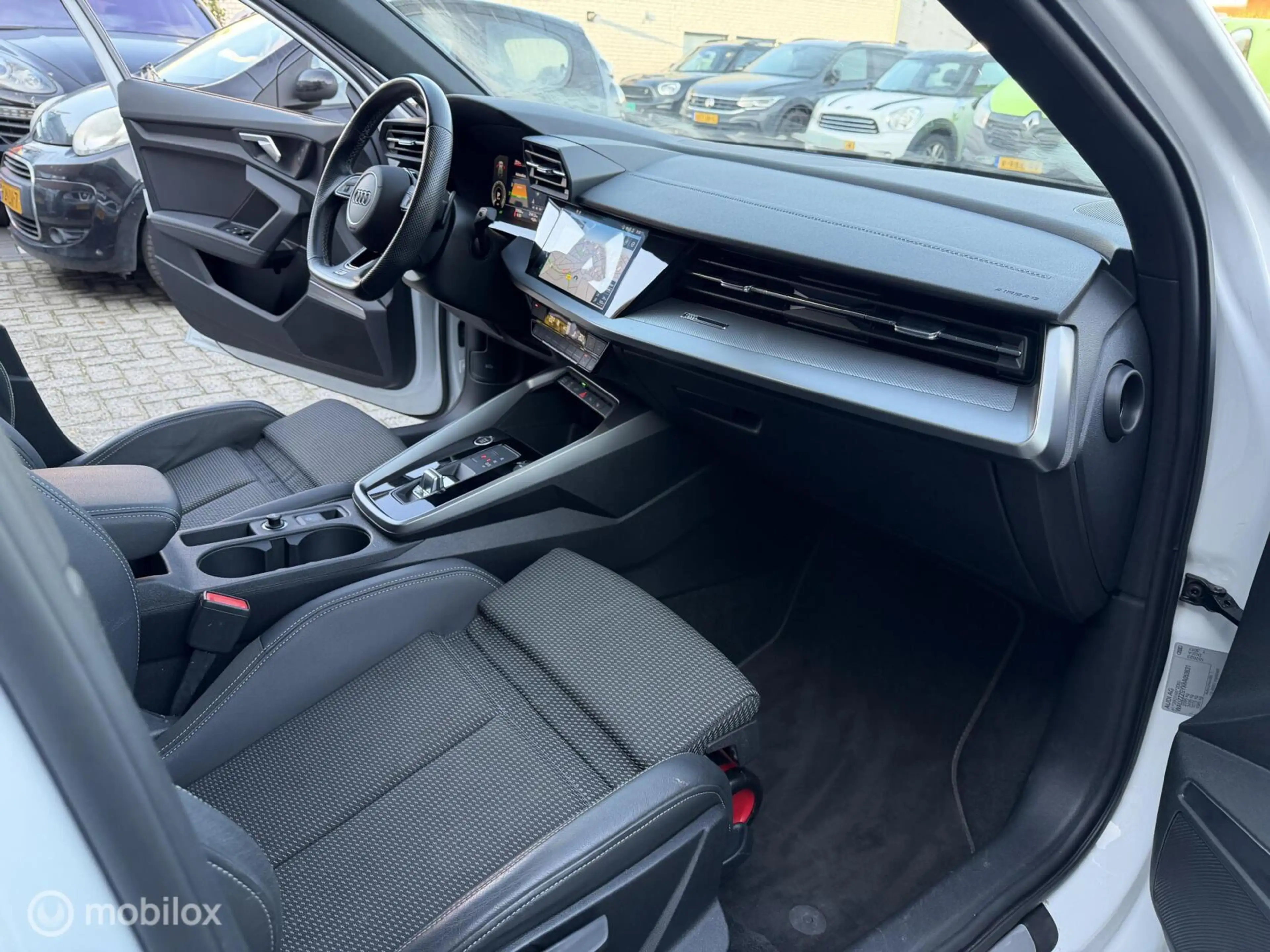Audi A3 Sportback 45 TFSI e S-line LED*ACC*PANO-DAK*B&O*CA — photo 11