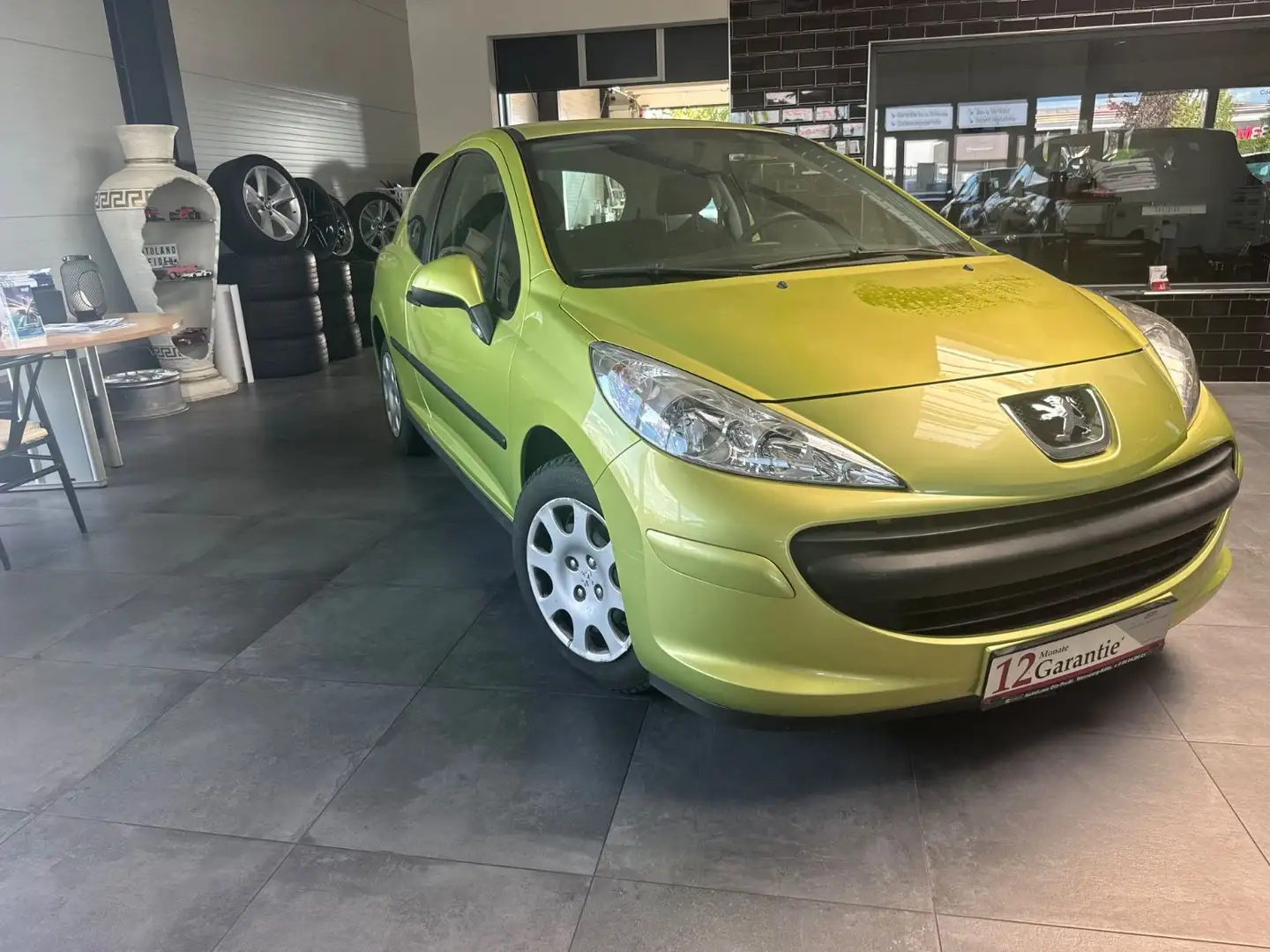 Peugeot 207 Filou - 1