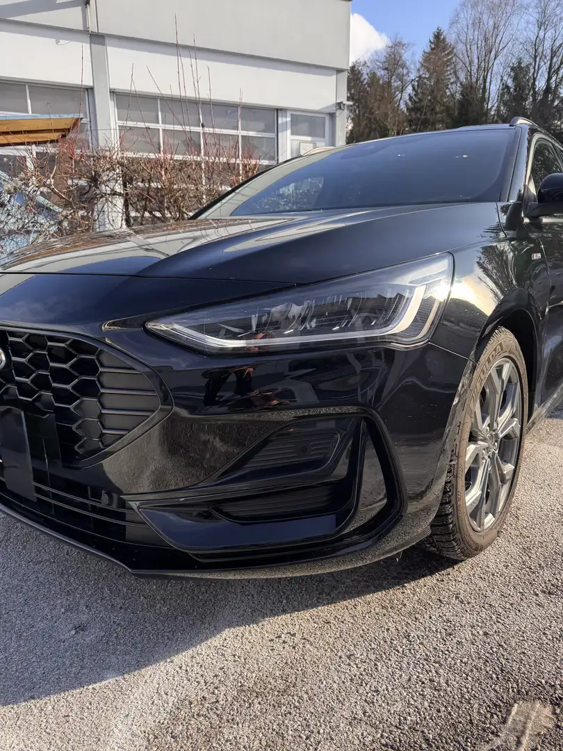 Ford Focus Turnier 1,0 EcoBoost Hybrid ST-Line Schwarz - 2