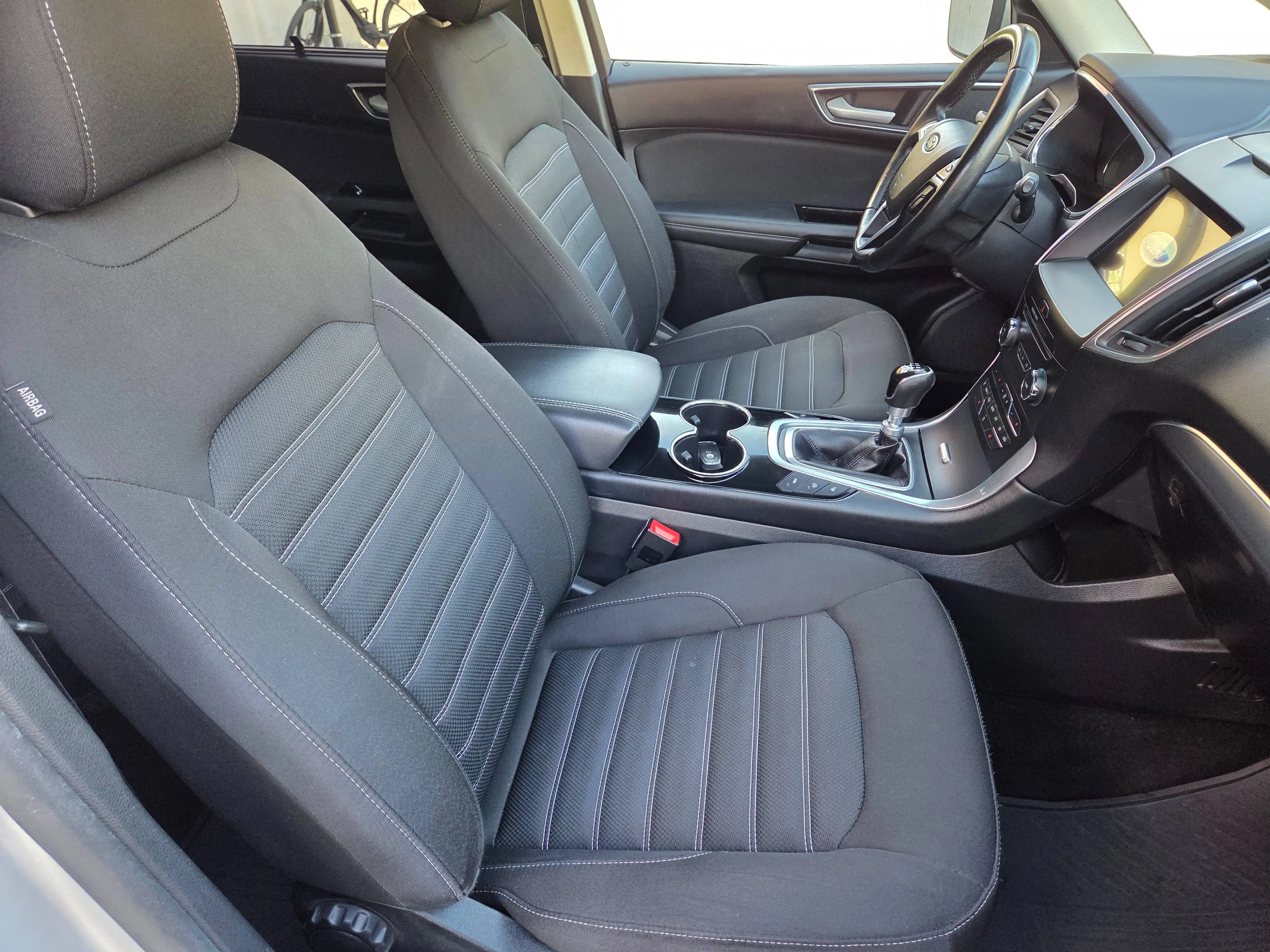 Ford Galaxy 2.0 Ecoblue Titanium 7-Sitzer — photo 11