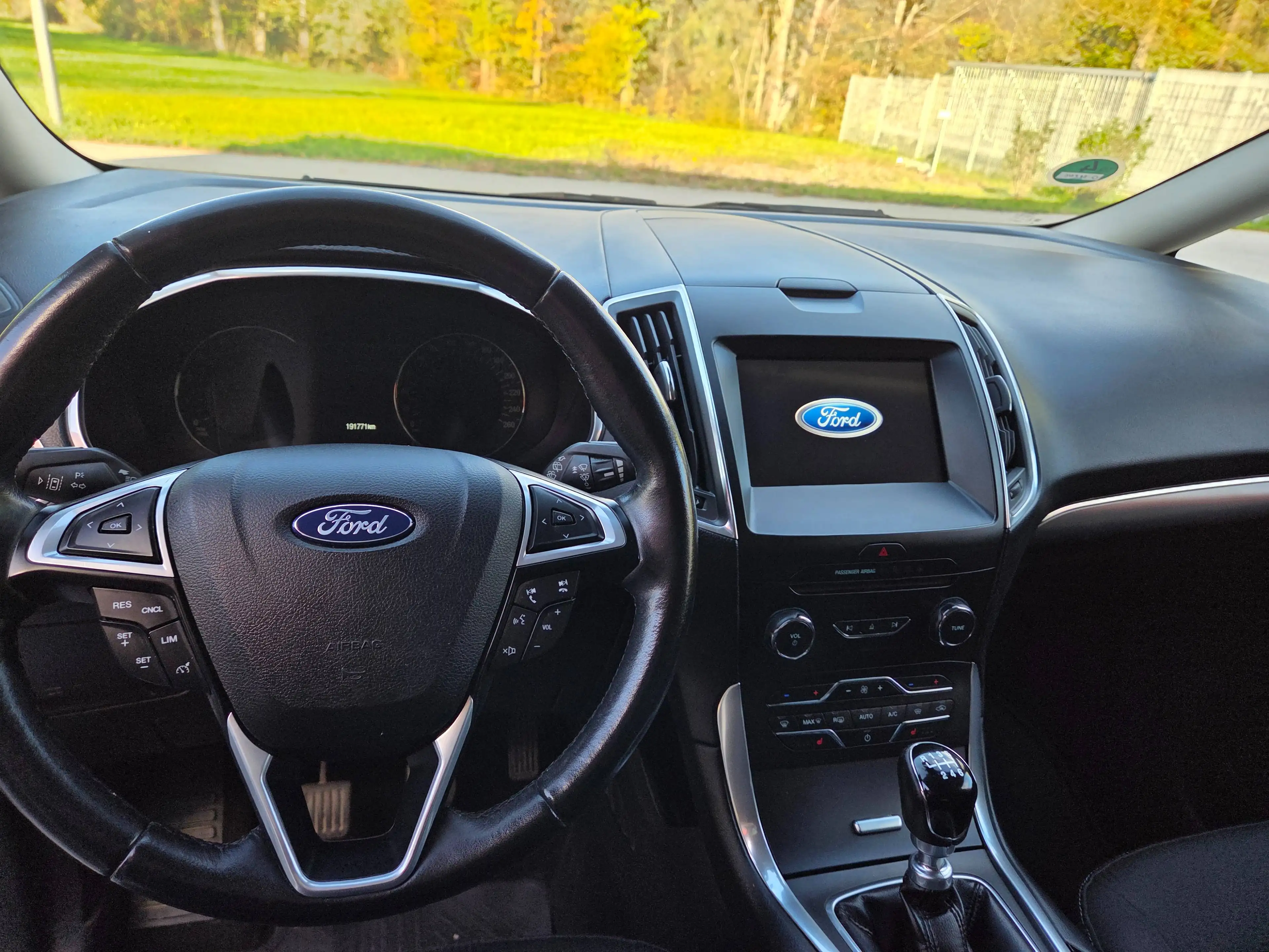 Ford Galaxy 2.0 Ecoblue Titanium 7-Sitzer — photo 10