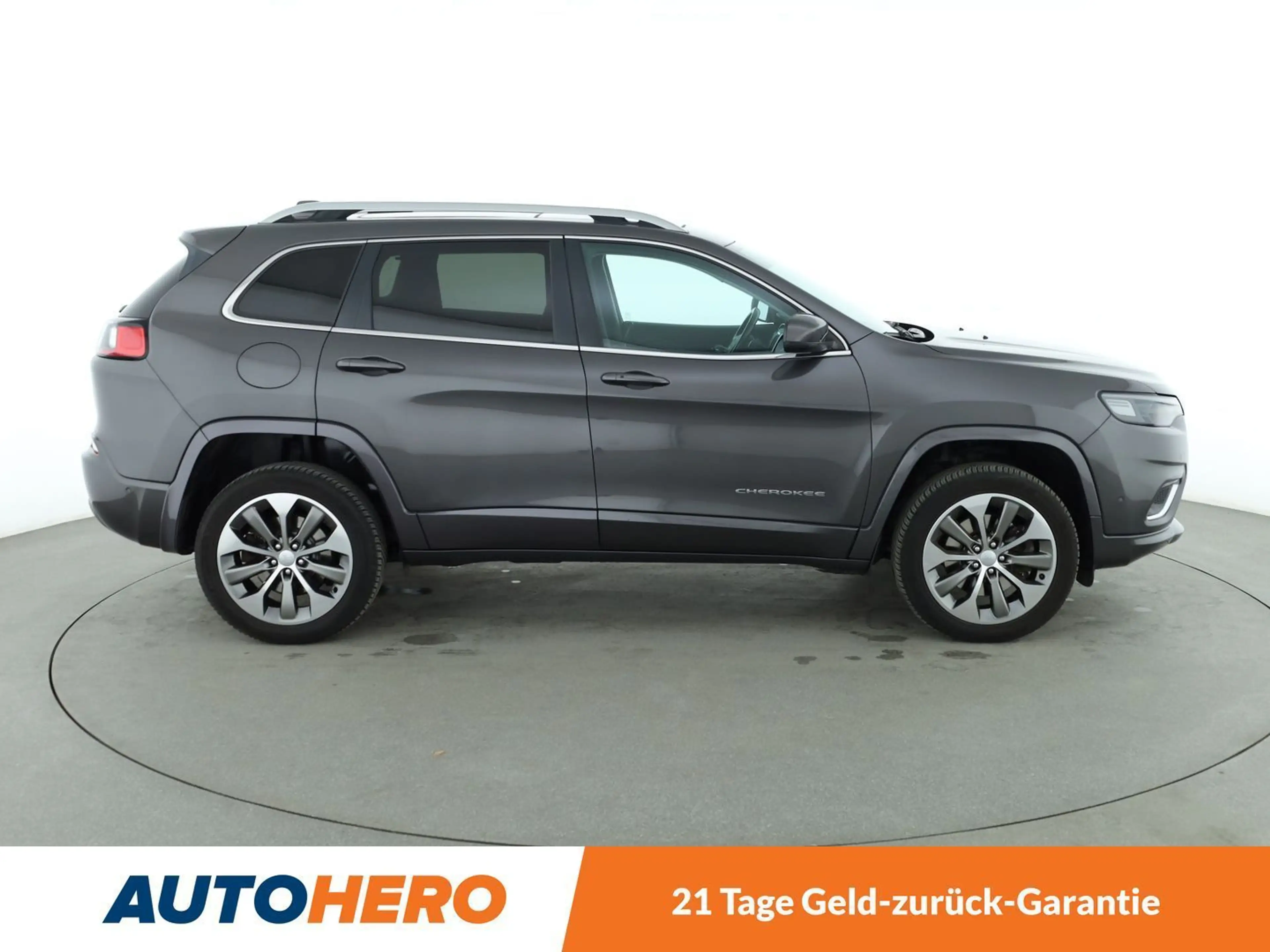 Jeep Cherokee 2.2 M-Jet Overland 4WD Aut.*NAV*XENON*ACC*CAM*PDC — photo 7