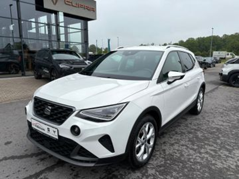 SEAT Arona FR 1,5 TSI DSG *GJR*Voll LED*Navi*