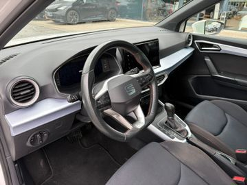 SEAT Arona FR 1,5 TSI DSG *GJR*Voll LED*Navi* — photo 9