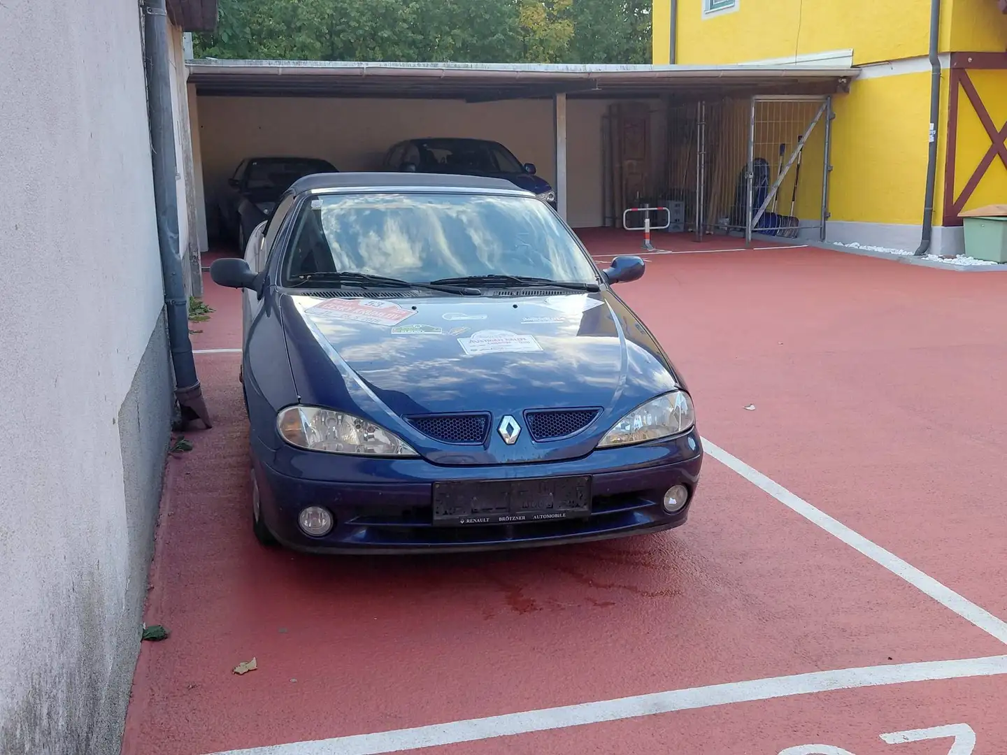 Renault Megane Mégane Cabrio Sport 2,0 16V IDE Blau - 2