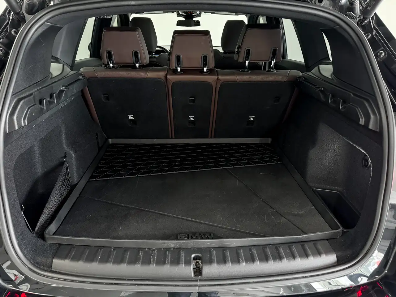 BMW X1 снимка BMW X1