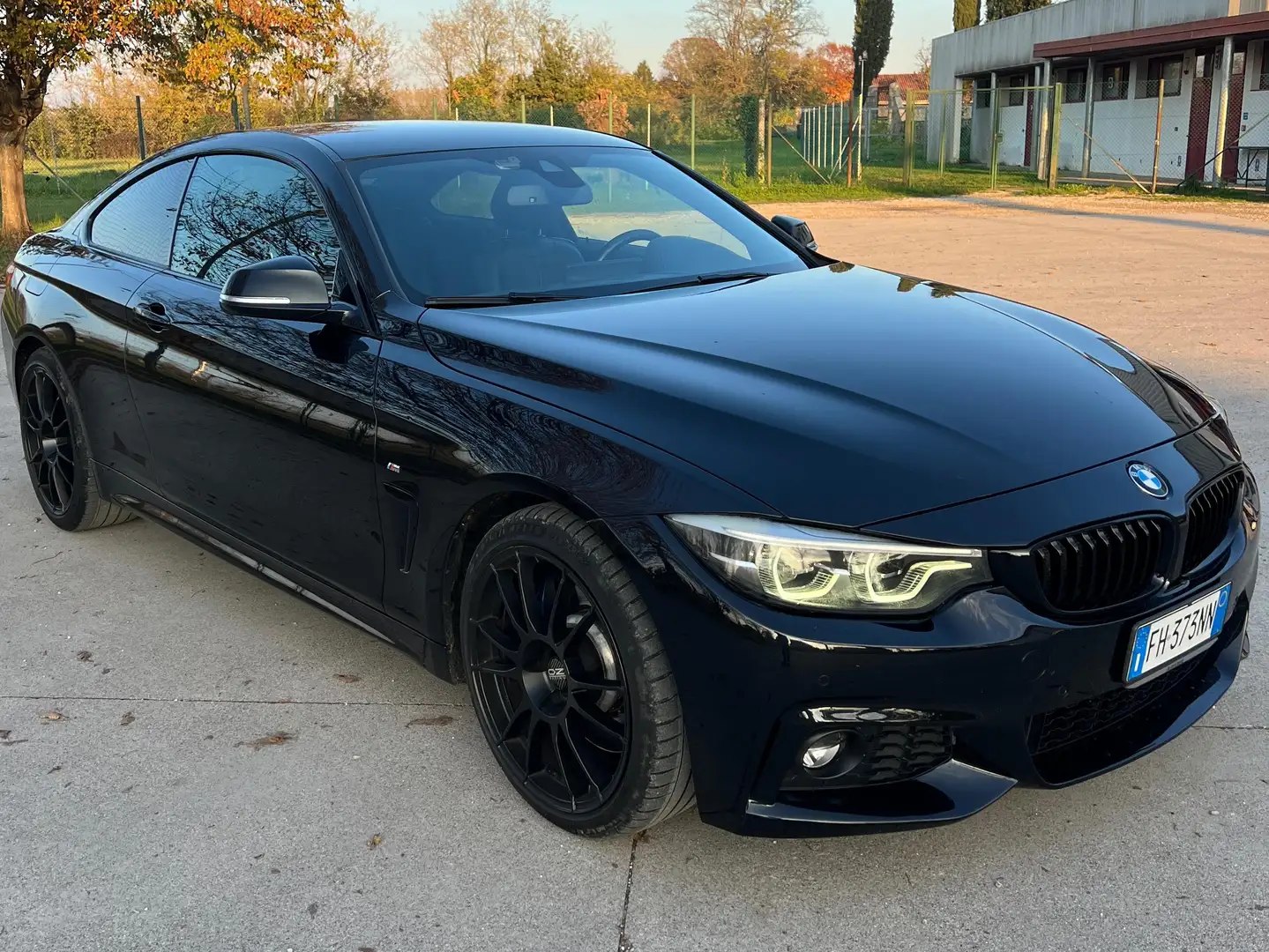 BMW 425 425d Coupe Msport auto Czarny - 2