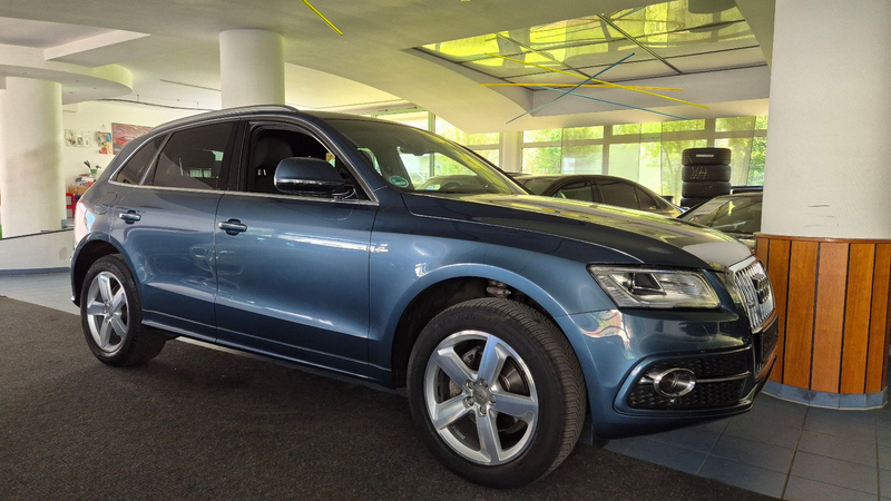 Audi Q5 2.0 TDI S Line quattro/AHK/BiXen/Navi/SHZ/PTS — photo 3