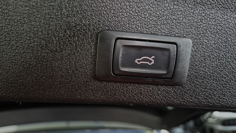 Audi Q5 2.0 TDI S Line quattro/AHK/BiXen/Navi/SHZ/PTS — photo 8