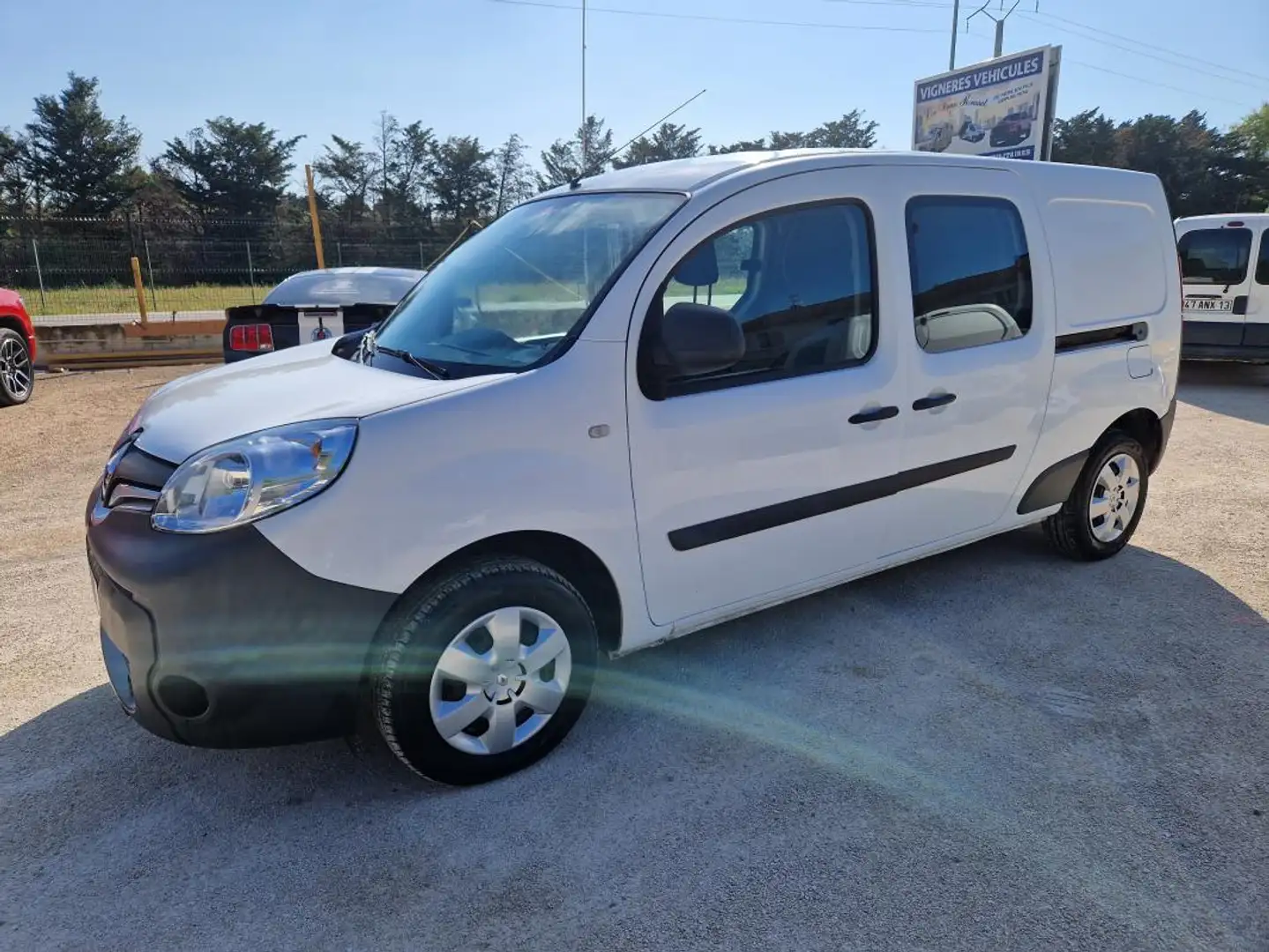 Renault Kangoo DCI 90 CV MAXI GRAND CONFORT CAB APPRO Blanc - 1