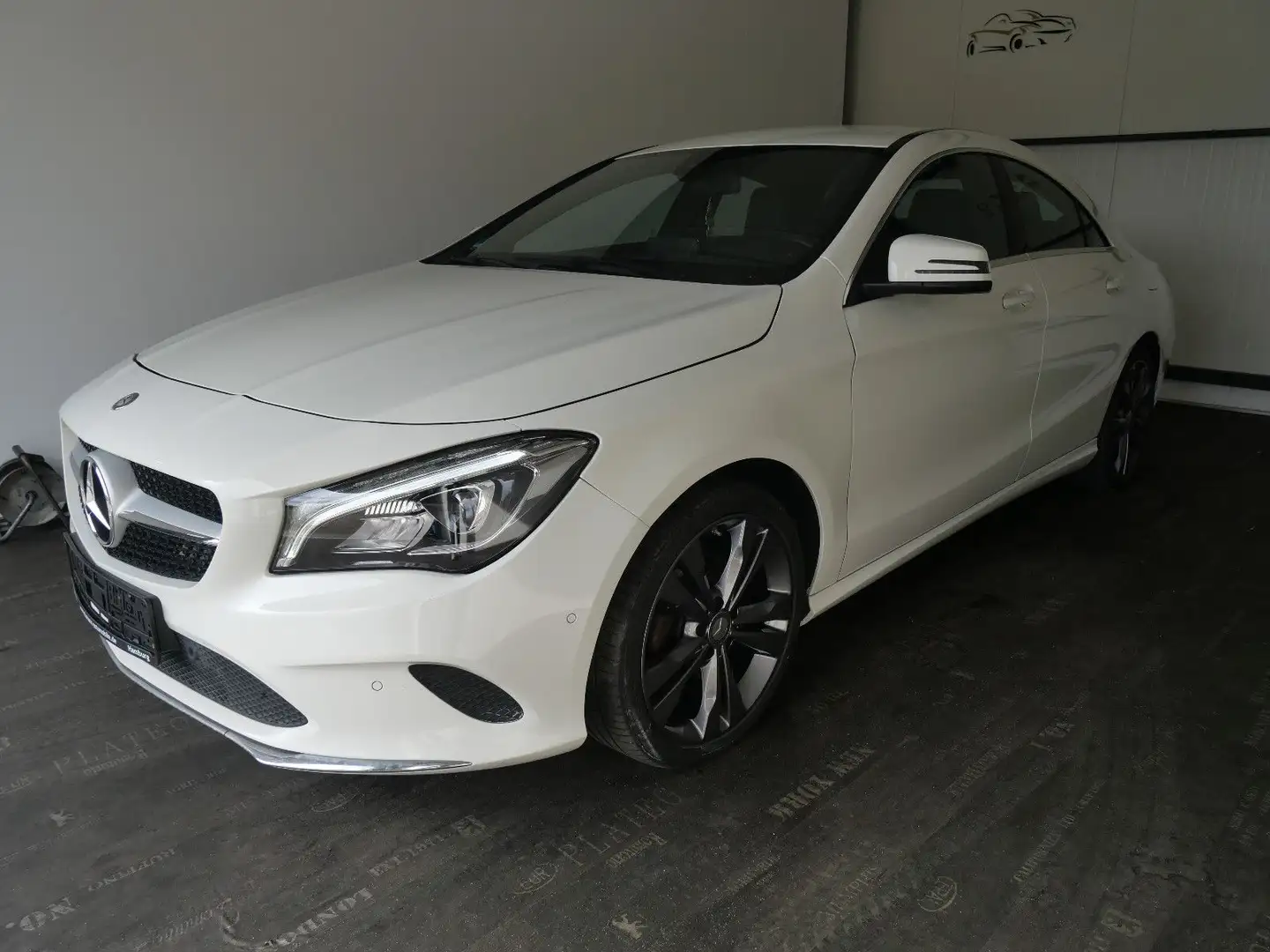 Mercedes-Benz CLA 180 CLA -Klasse Score Klima/Navi/Leder (12) Blanco - 1