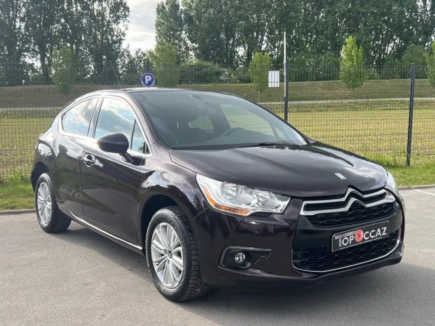Citroen DS4 1.6 HDI 90CH BE CHIC * 138.000KM * 2015 * 1ER MAIN Mauve - 2
