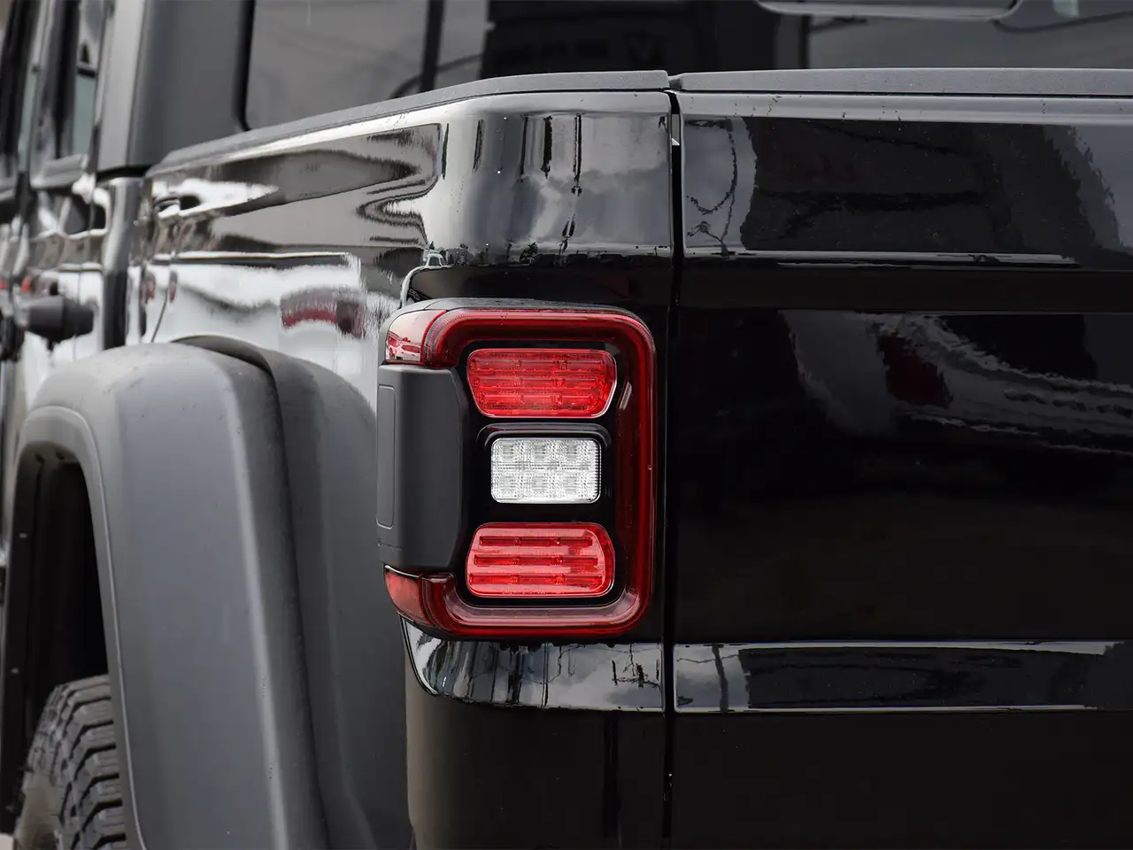 Jeep Gladiator снимка Jeep Gladiator