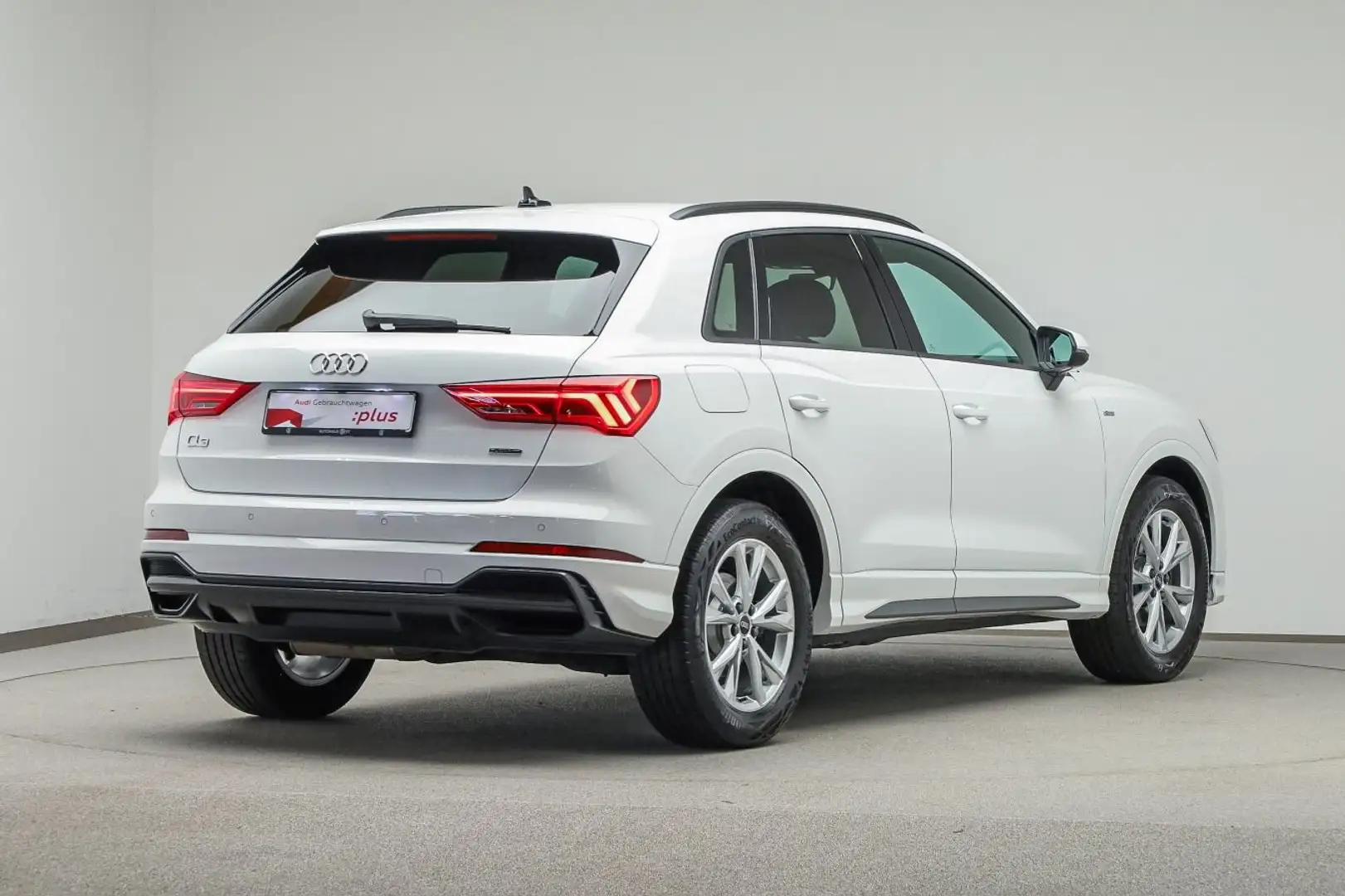 Audi Q3 S line 35 TDI qu. Assist*Navi*LED Wit - 2