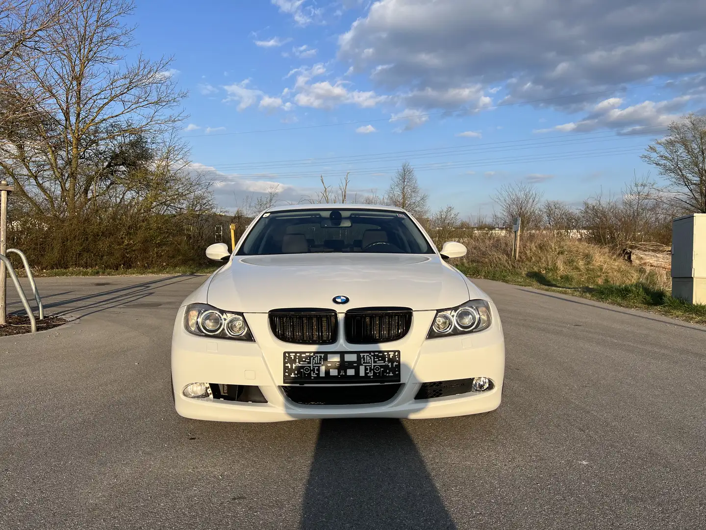 BMW 325 325xi - 2
