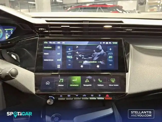 Peugeot 408 view 15