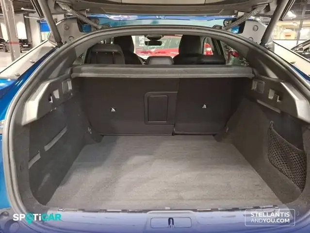 Peugeot 408 view 6